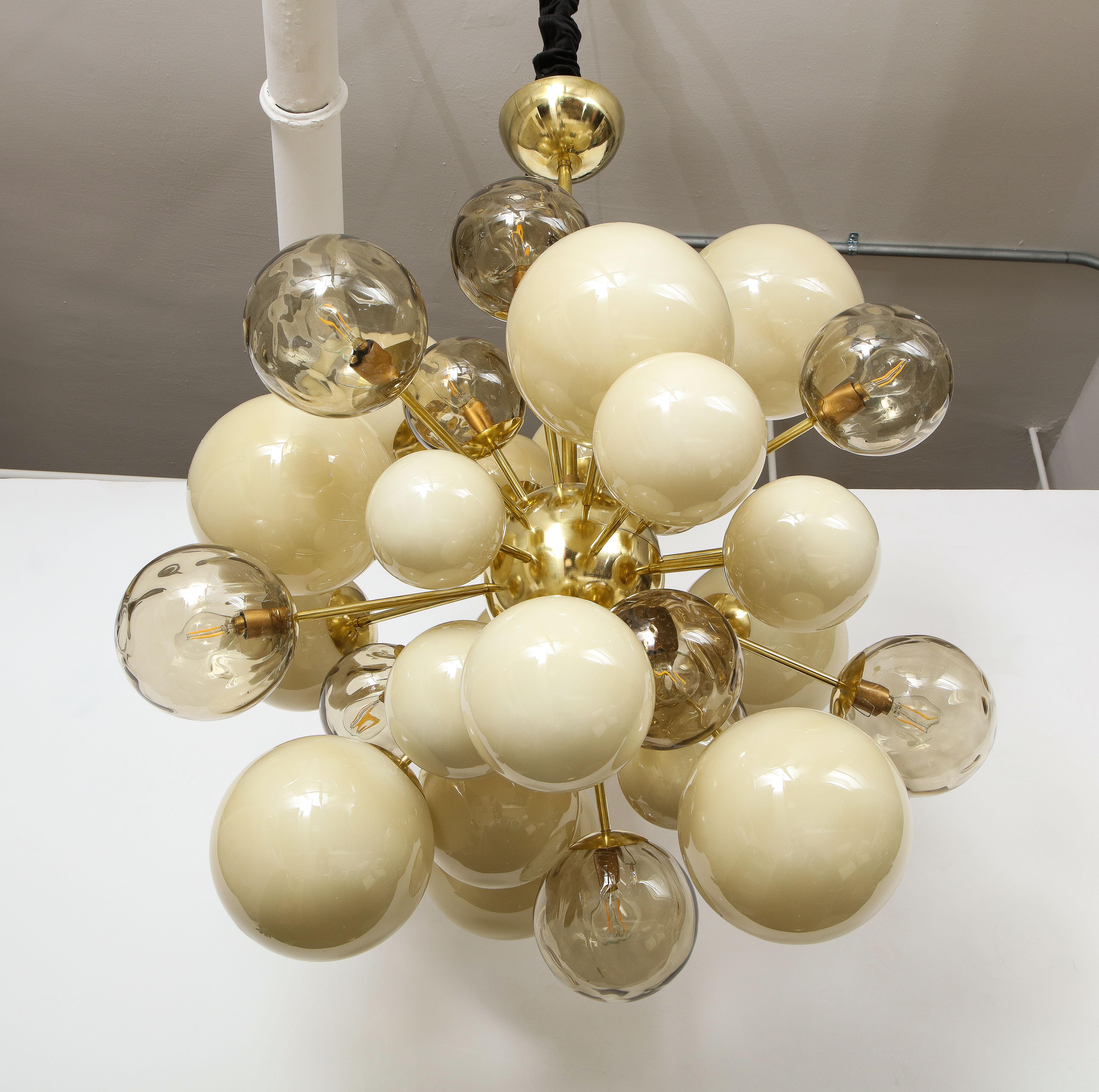 Clear Smoked and Ivory Murano Glass and Brass Sputnik Chandelier, Italy, 2021 9