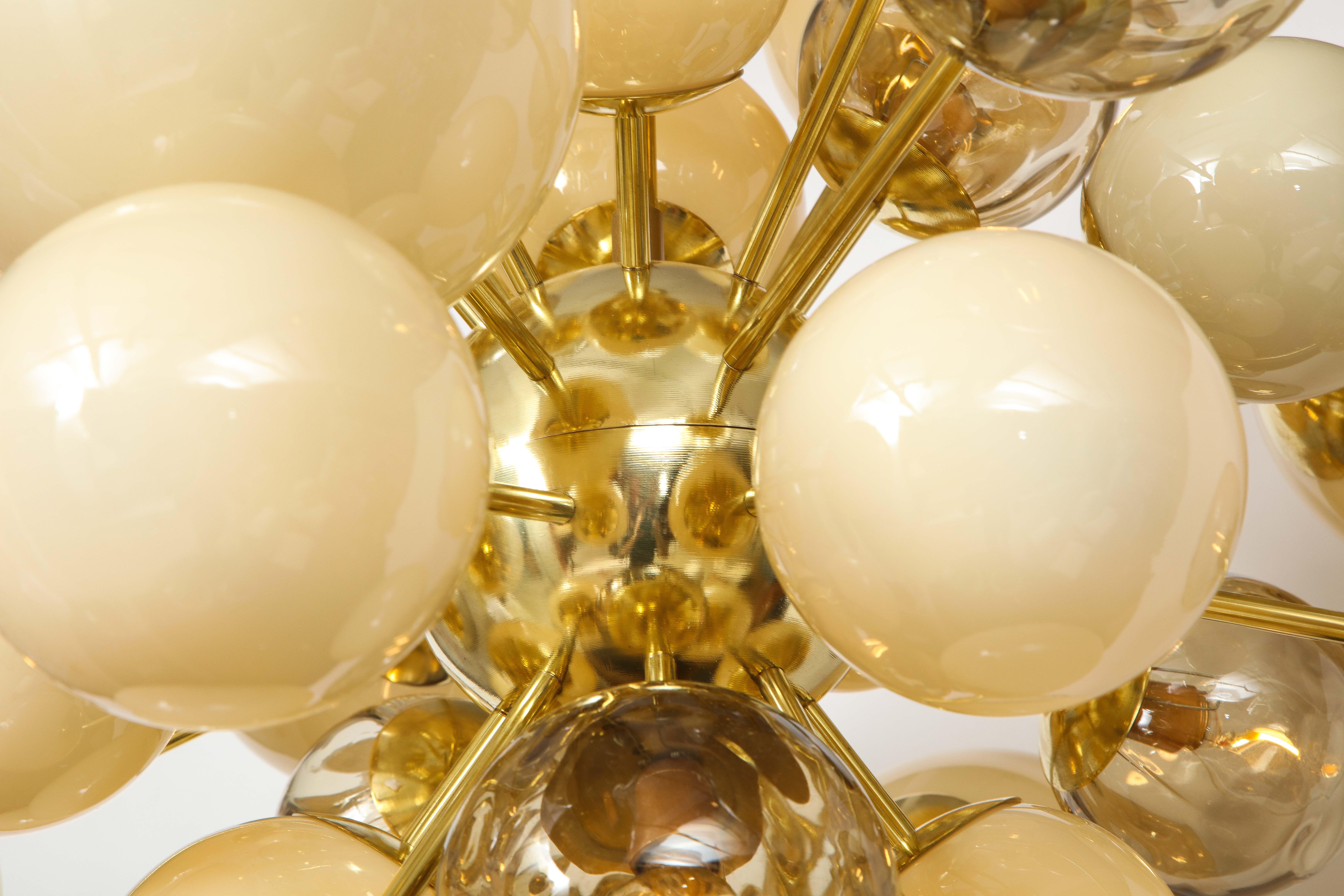 Italian Clear Smoked and Ivory Murano Glass and Brass Sputnik Chandelier, Italy, 2021