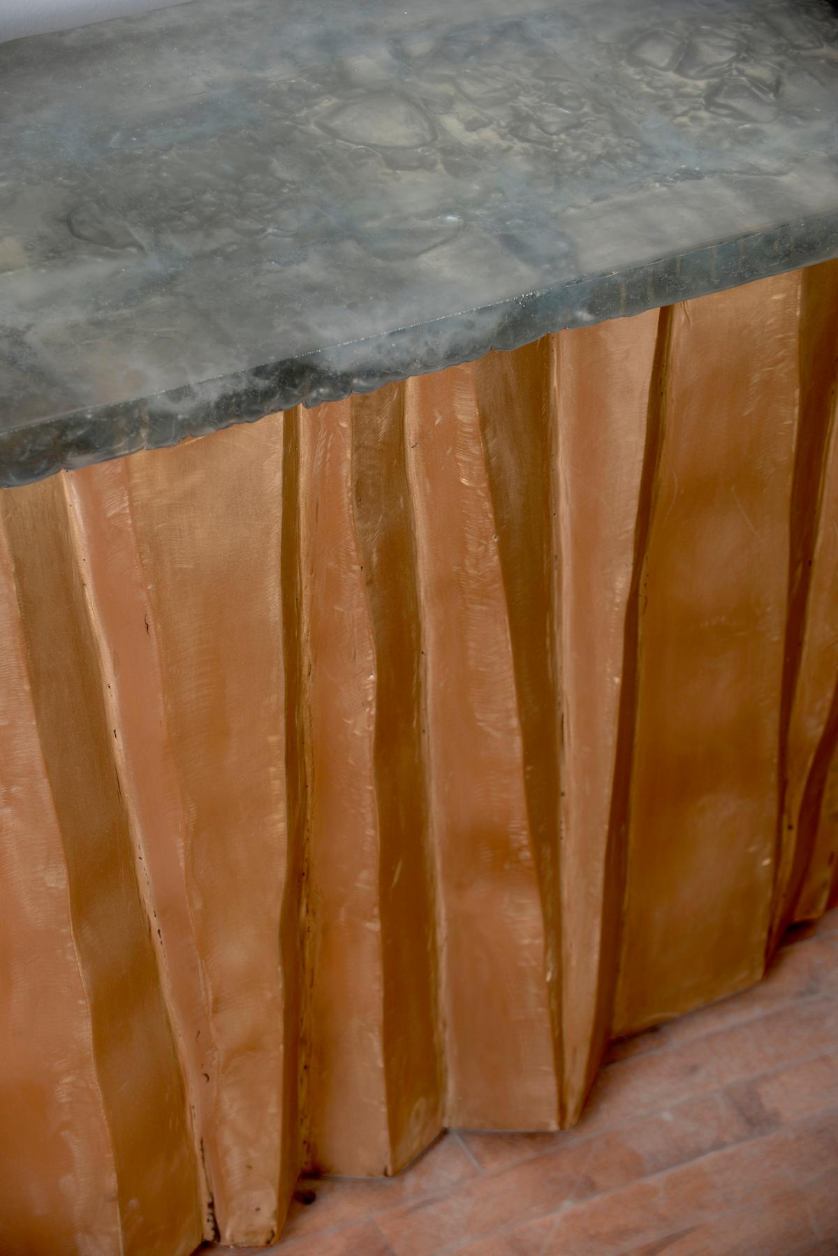 Cleaving Bronze Bench In New Condition For Sale In Philadelphia, PA