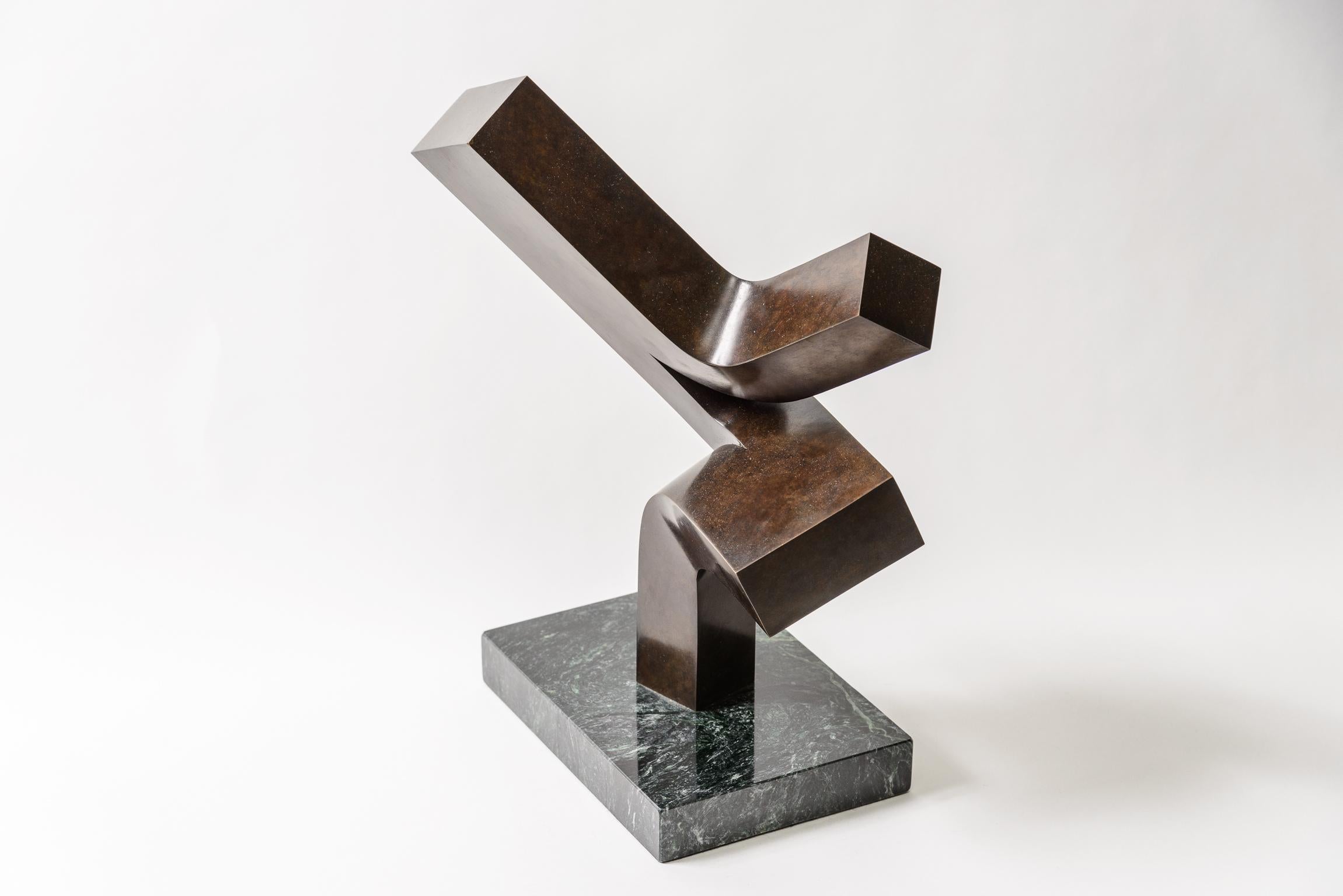 Australiano Scultura di Clement Meadmore in vendita