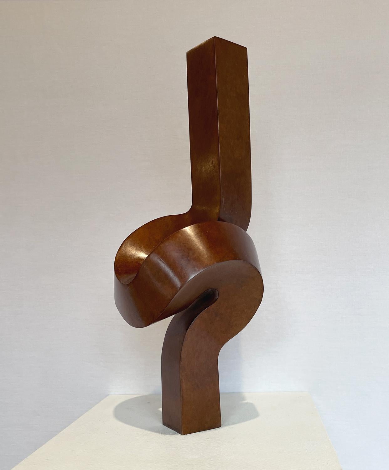 Minimalistische Bronzeskulptur „Upright“  – Sculpture von Clement Meadmore