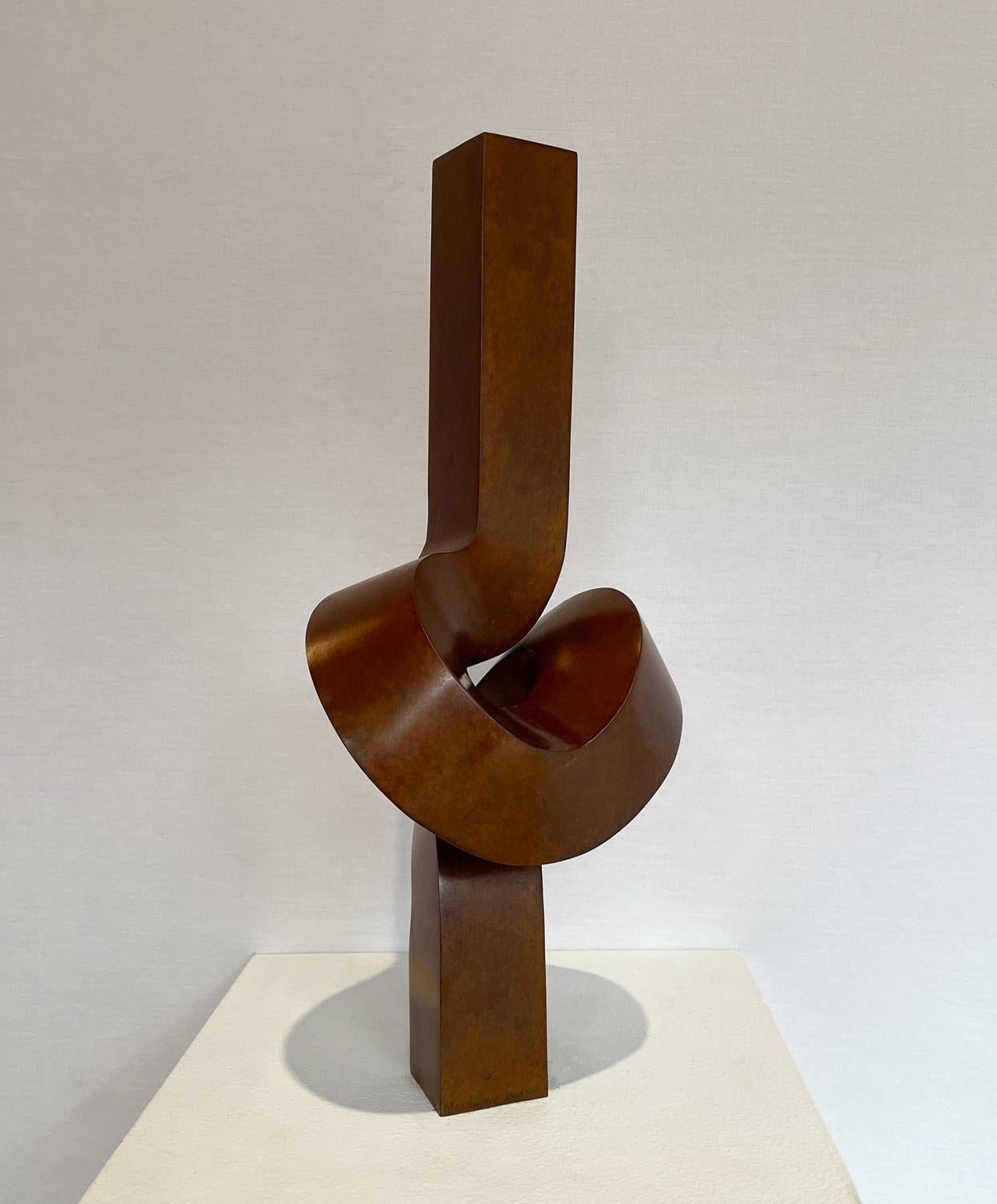 Minimalistische Bronzeskulptur „Upright“  im Angebot 4