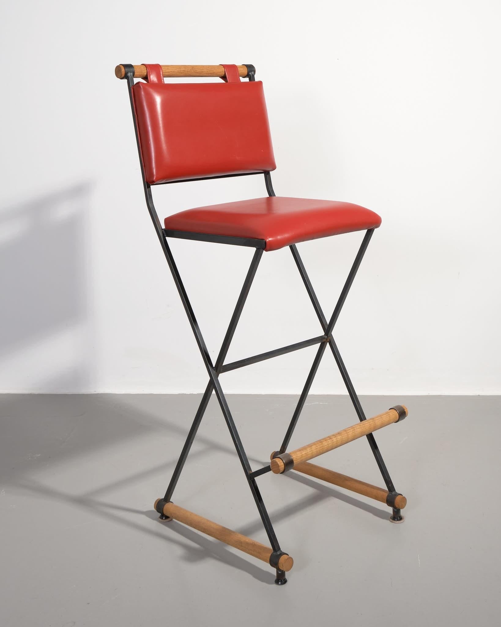c. 1970
Set of 4
Oak, steel and leather
H117 x W44 x D49 cm