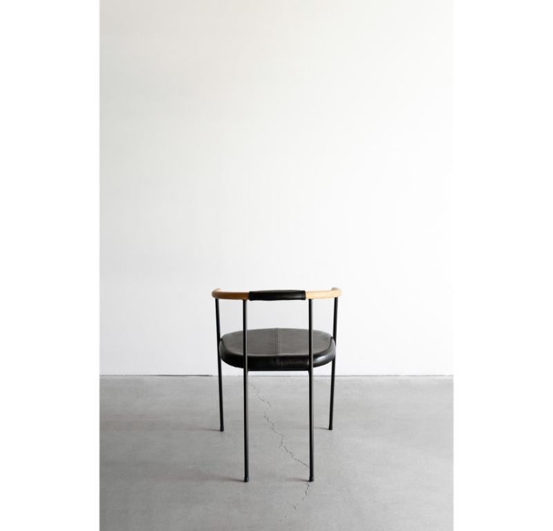 Hand-Crafted Cleo Dining Chair (Honey Leather in Black) For Sale