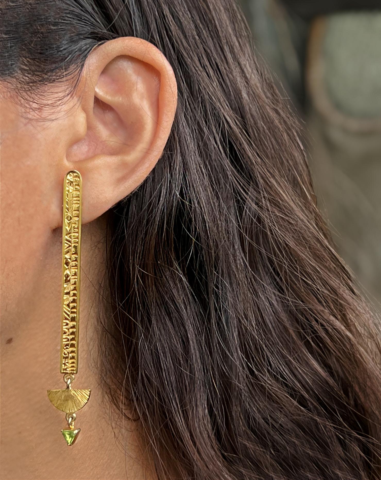 Trillion Cut Cleo Earrings in 14k Yellow Gold: an Ode to Ancient Egypt For Sale