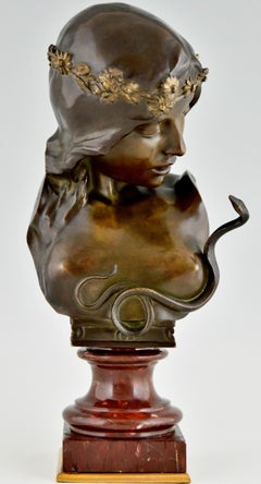 Cleopatra busto donna in bronzo Art Nouveau con serpente di Isidore De Rudder 1900
