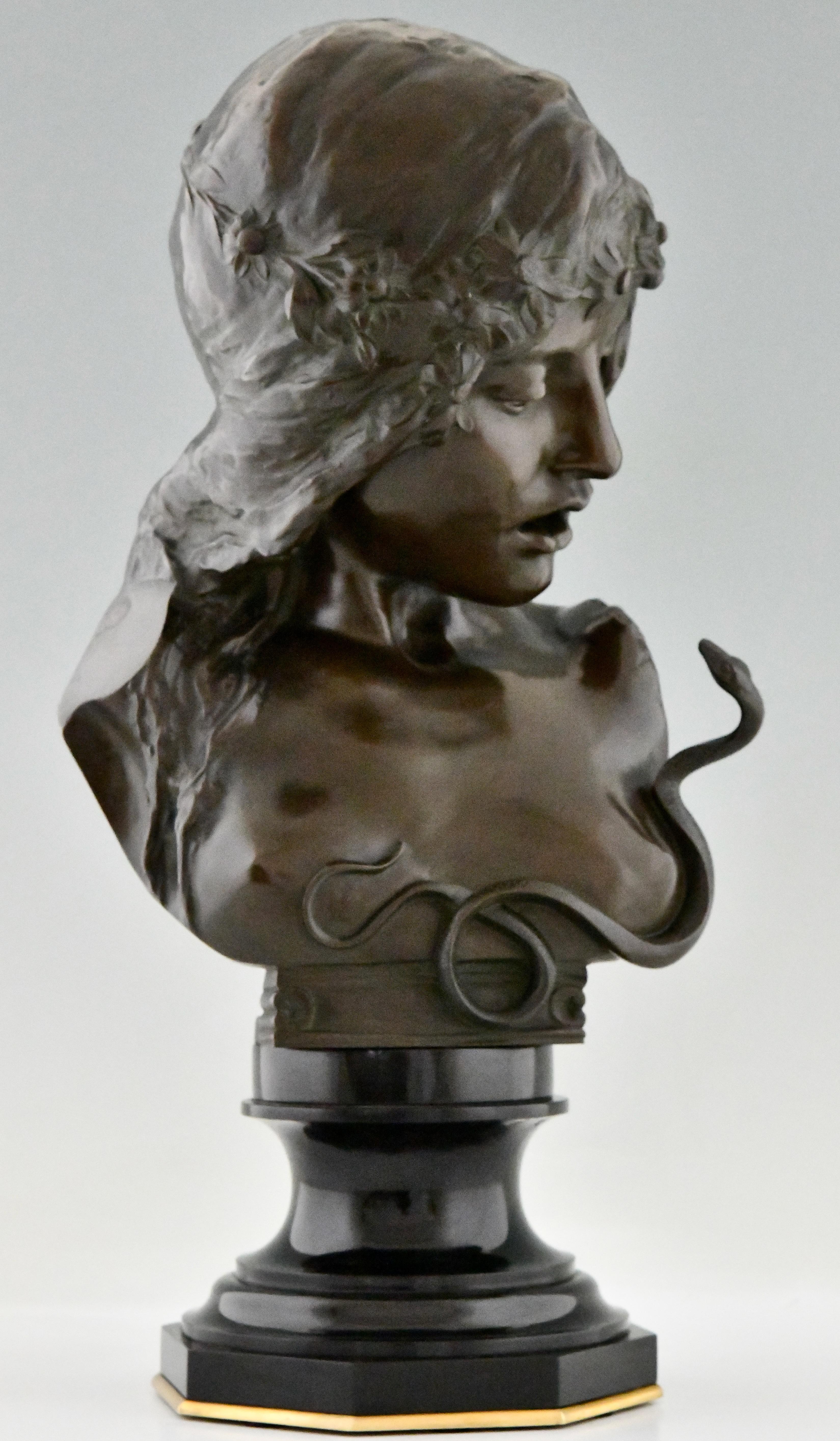 Cleopatra Art Nouveau bronze bust woman with snake by Isidore De Rudder For Sale 2