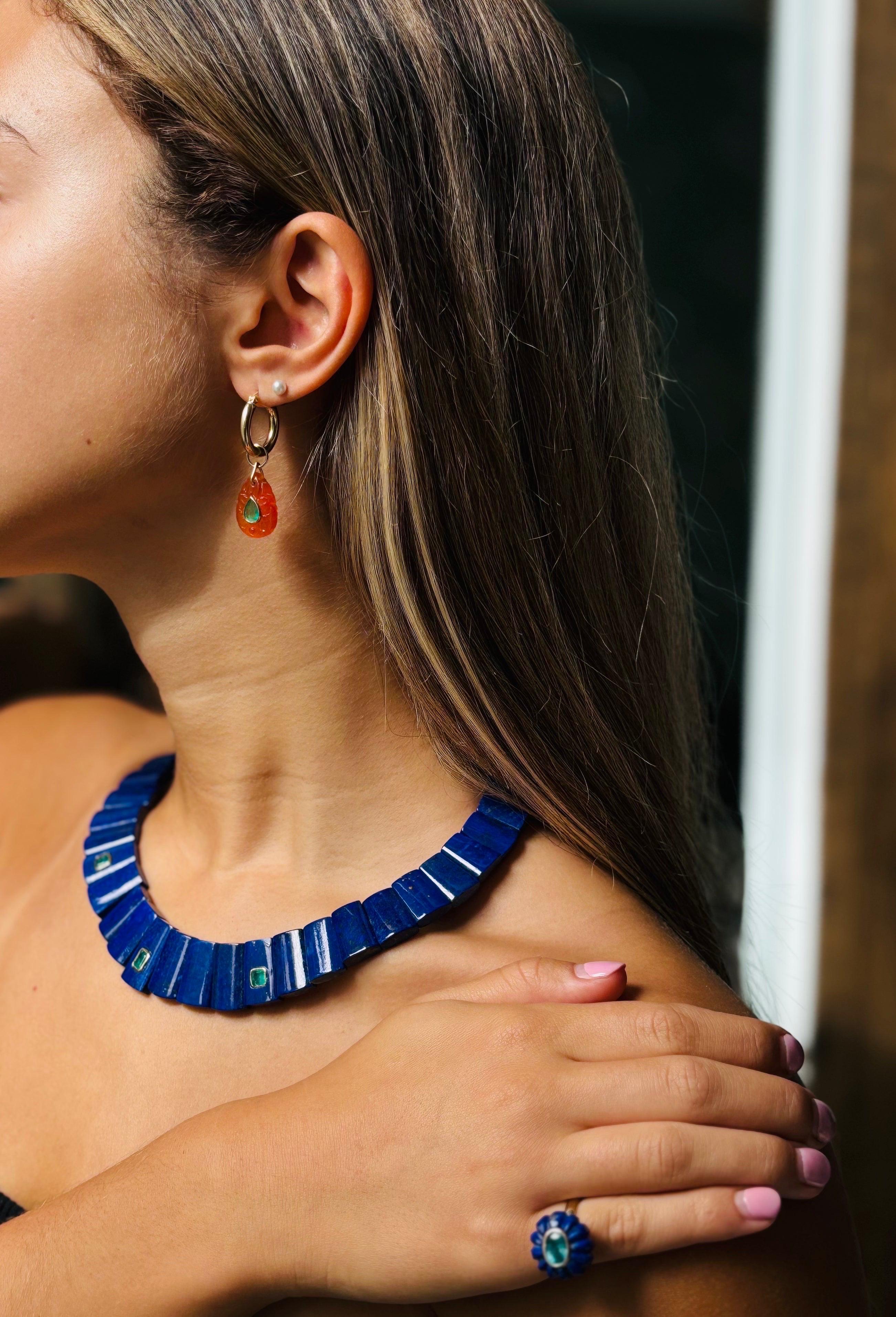 COLLAR DE CLEOPATRA con LAPIS, ESMERALDAS y Oro de 14k en Nuevo estado para la venta en New York, NY