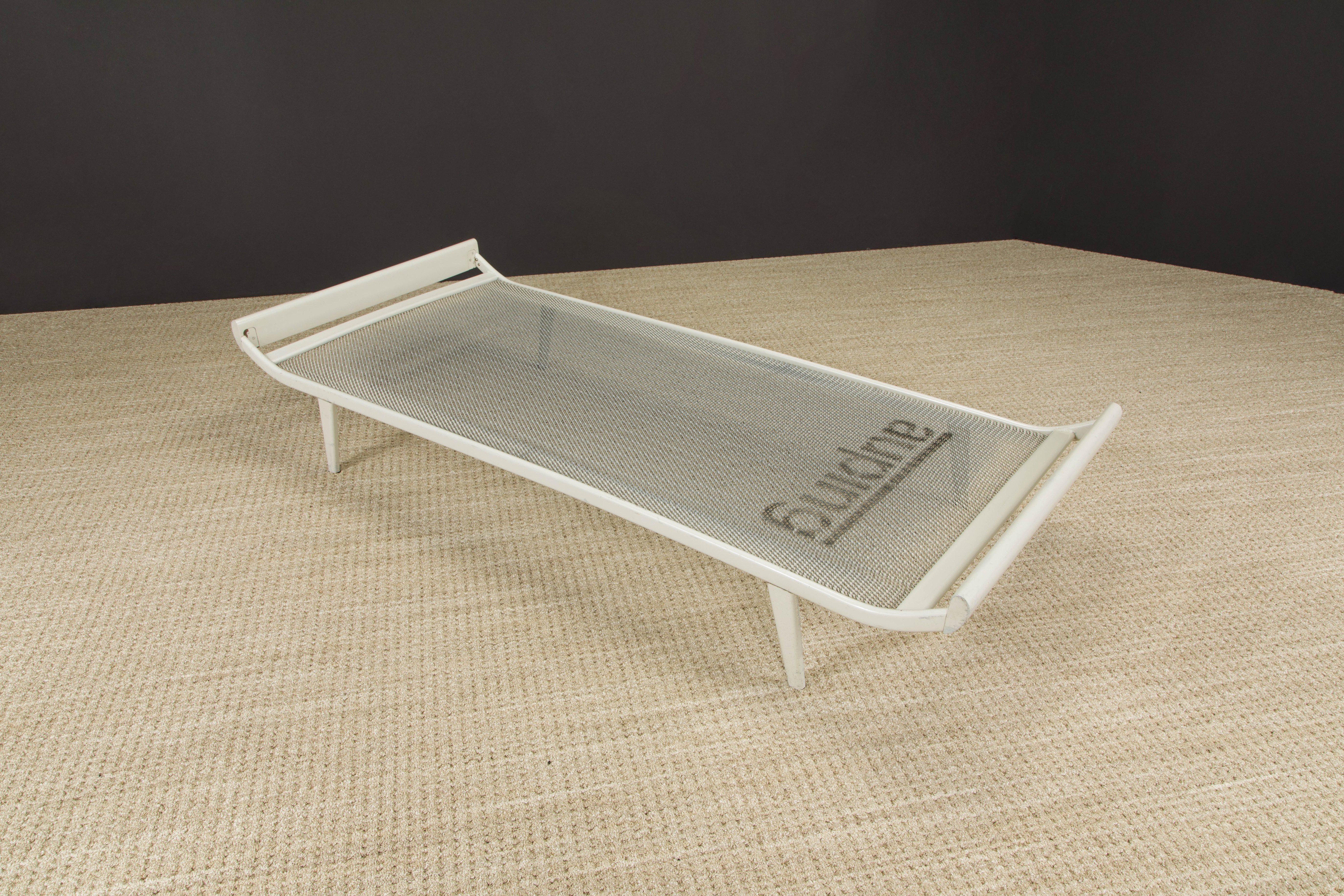 'Cleopatra' Daybed by A.R. Cordemeijer for Auping Netherlands, c. 1953, Signed For Sale 1