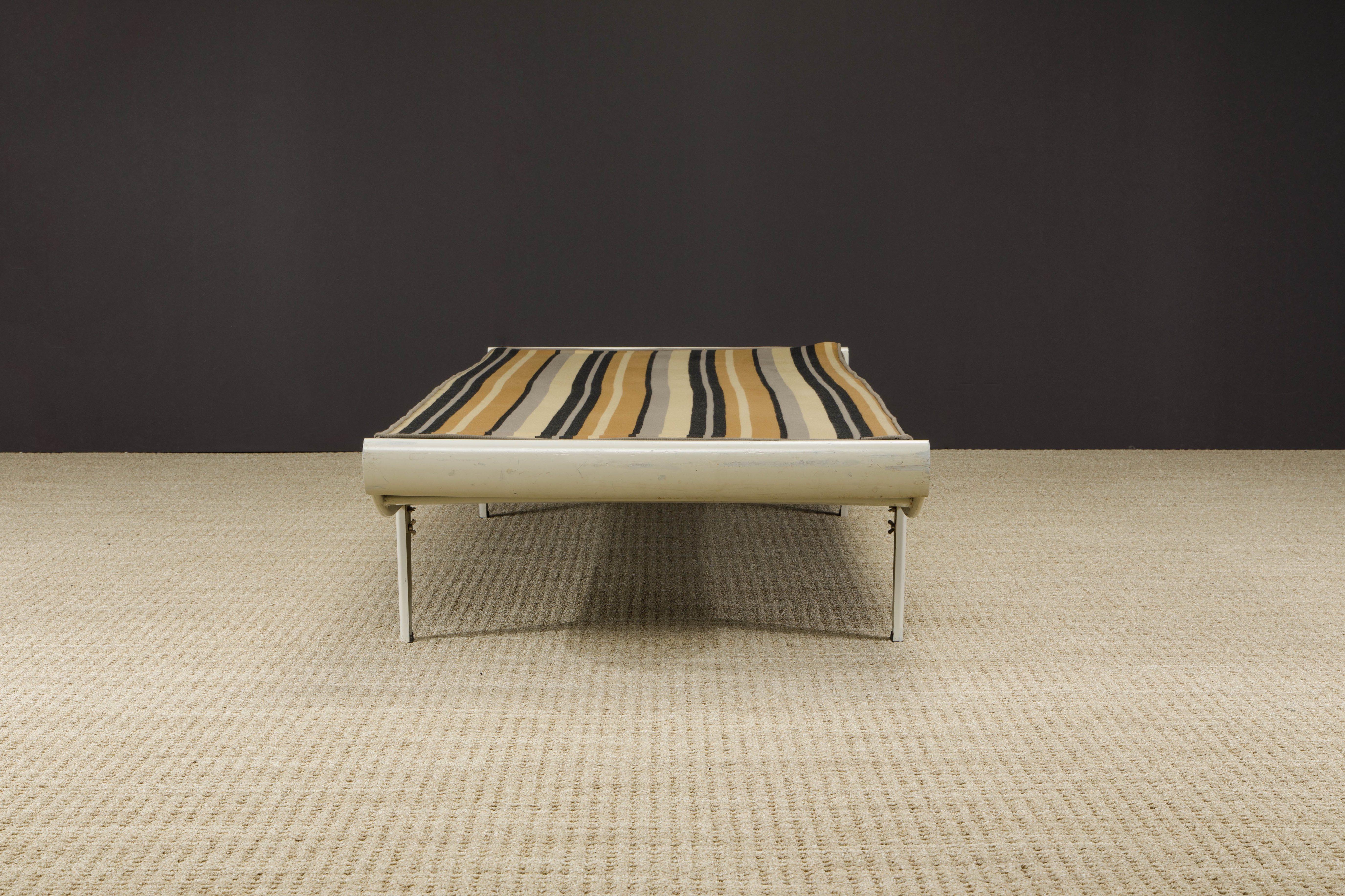 Dutch 'Cleopatra' Daybed by A.R. Cordemeijer for Auping Netherlands, c. 1953, Signed For Sale