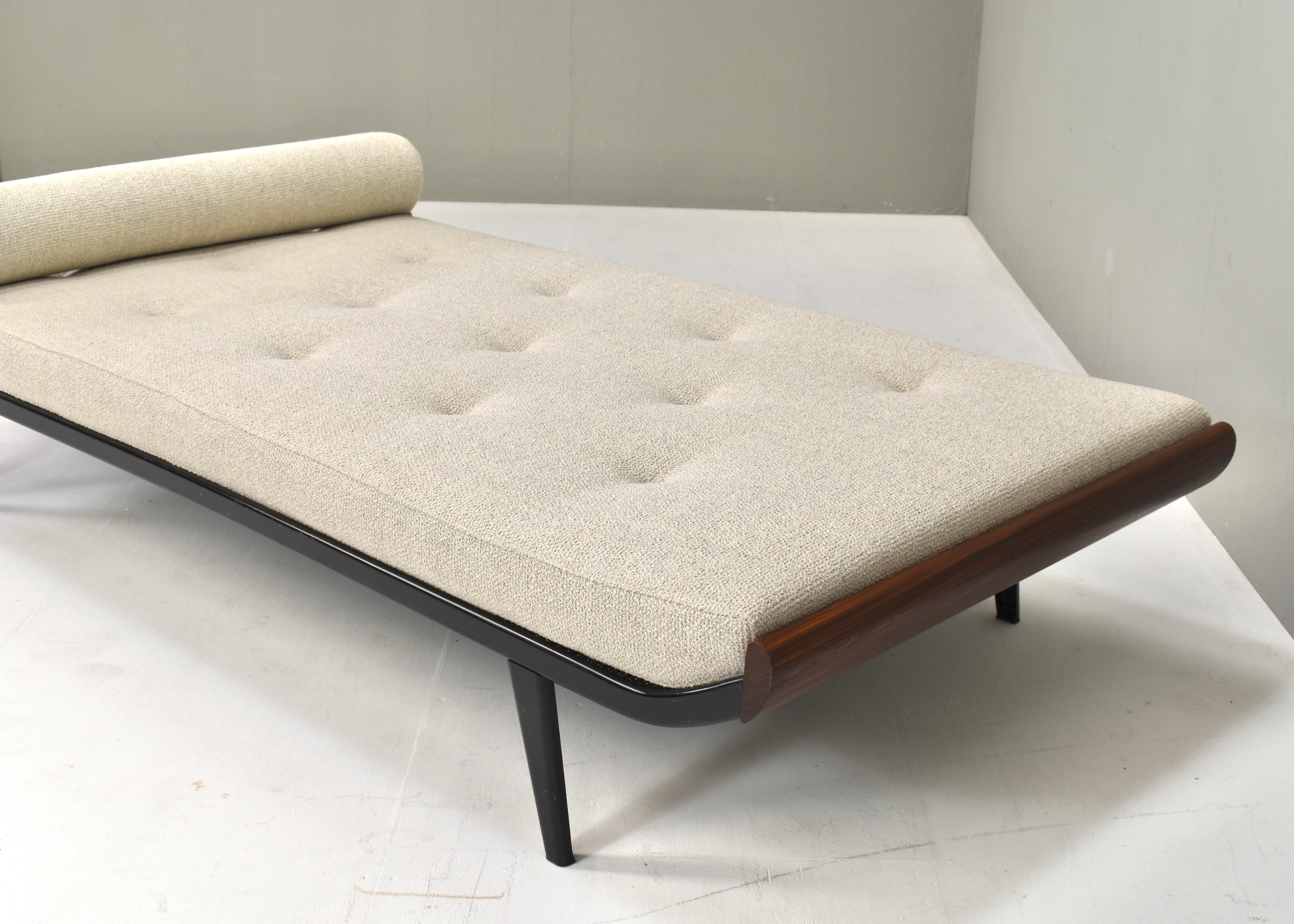 Dutch Cleopatra Daybed Designed by Cordemeyer for Auping *New Upholstery* Holland 1954 For Sale