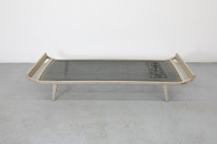 Cama de día Cleopatra con colchón y cojín Block Shop x Amsterdam Modern Collab