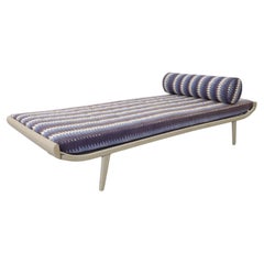 Lit de jour Cleopatra avec matelas et traversin Block Shop x Amsterdam Modern Collab