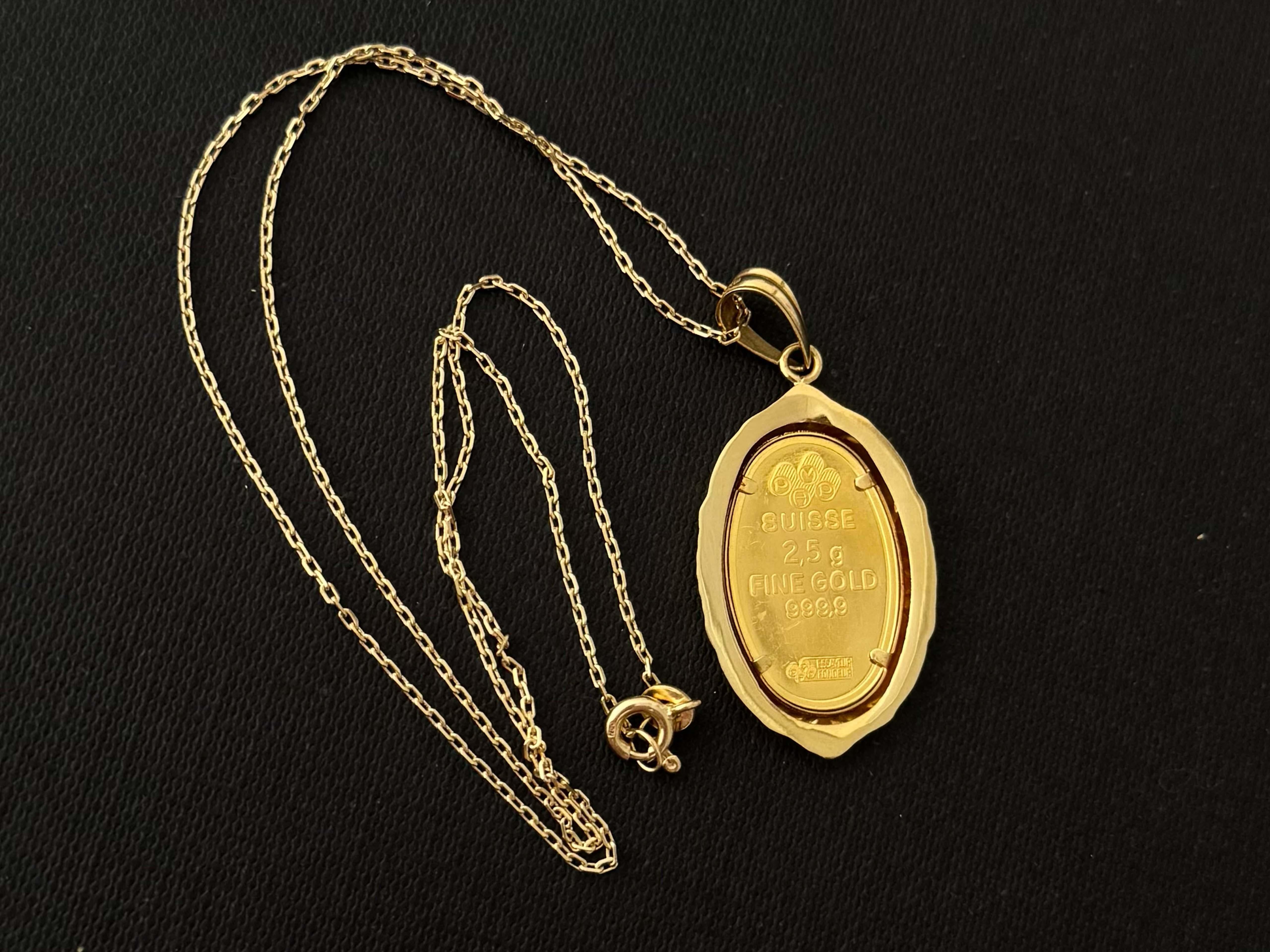 Collana Cleopatra Swiss a barre in oro 24 carati con castone e catena in oro giallo 18 carati in vendita 2