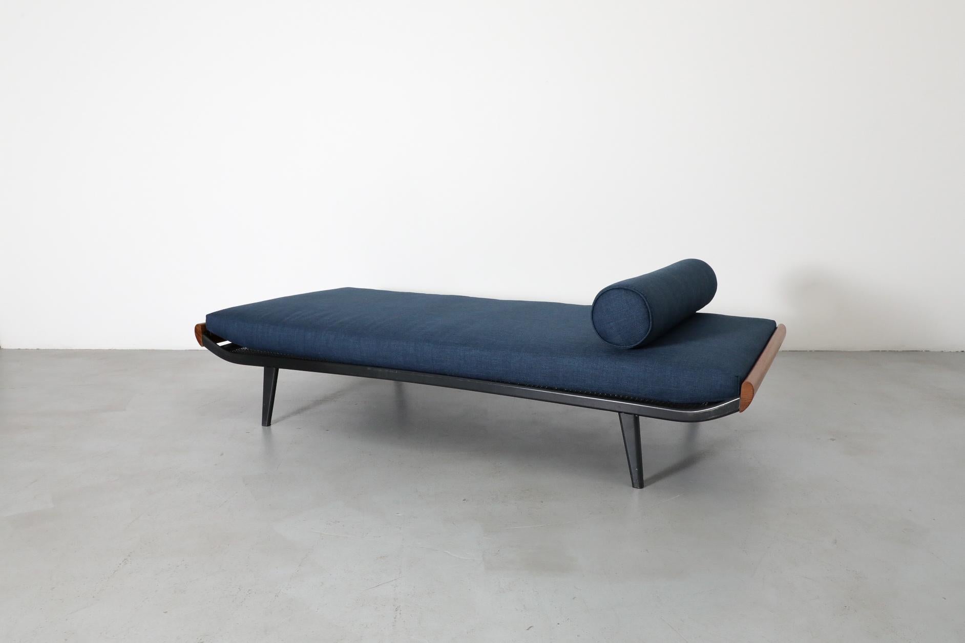 Mid-Century Modern 
