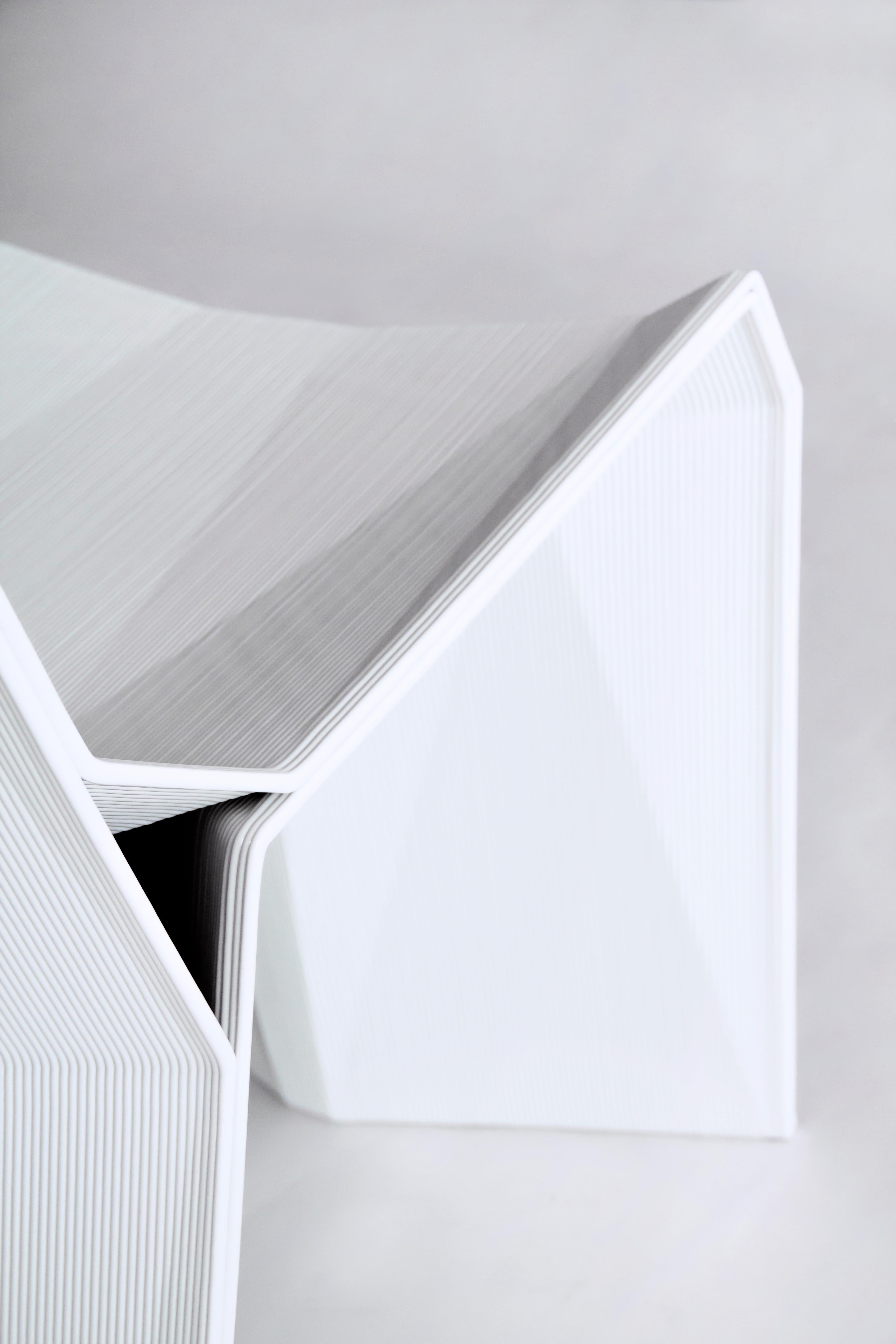 Modern Manuel Jiménez Nagami Chair White 3D Printed Recycled Plastic For Sale 4