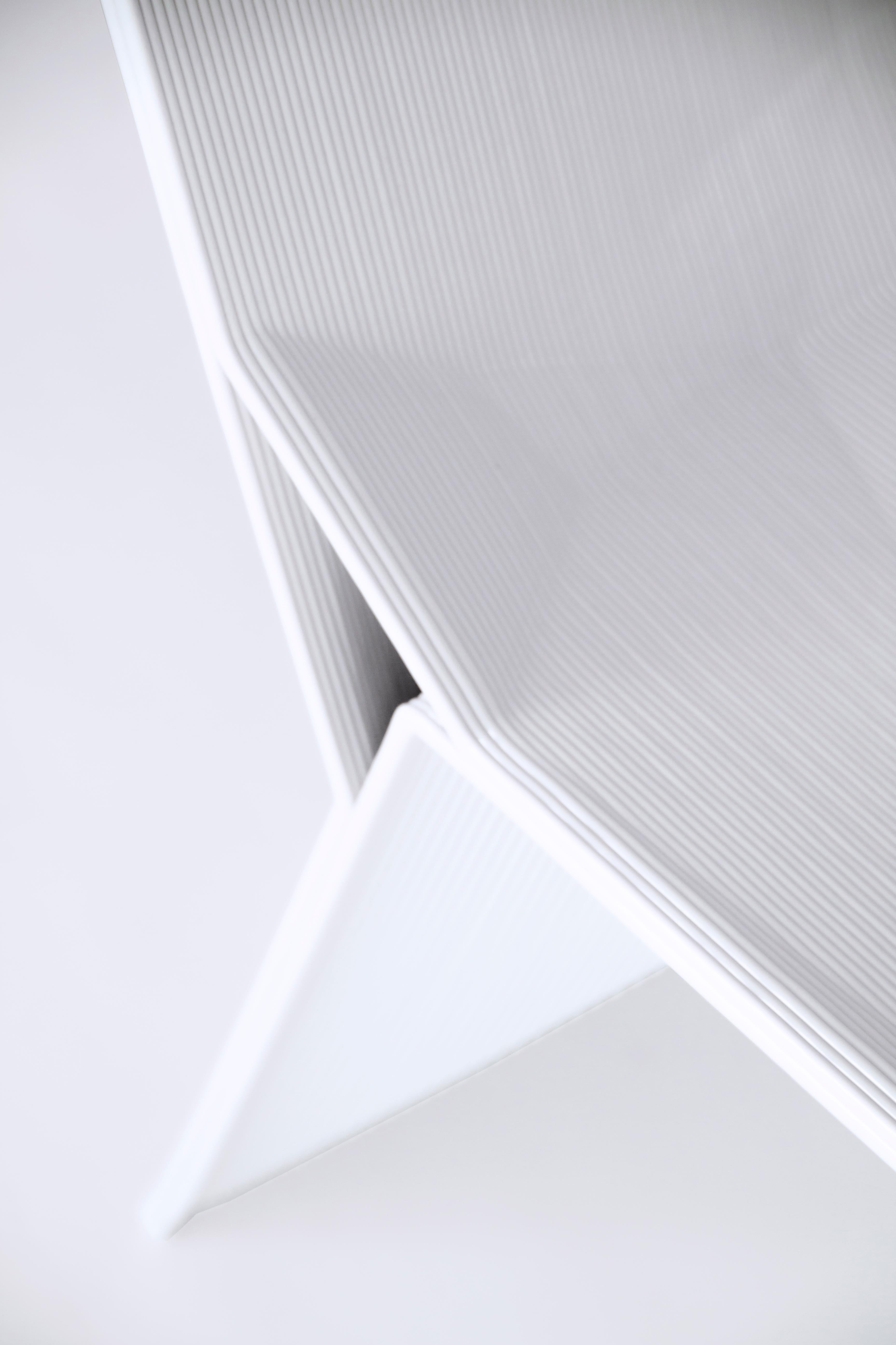 Modern Manuel Jiménez Nagami Chair White 3D Printed Recycled Plastic For Sale 6