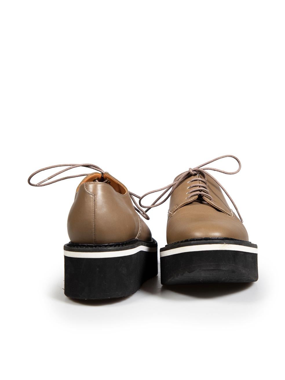 Marron Clergerie Chaussures à plateforme en cuir Brown Taille IT 37.5 en vente