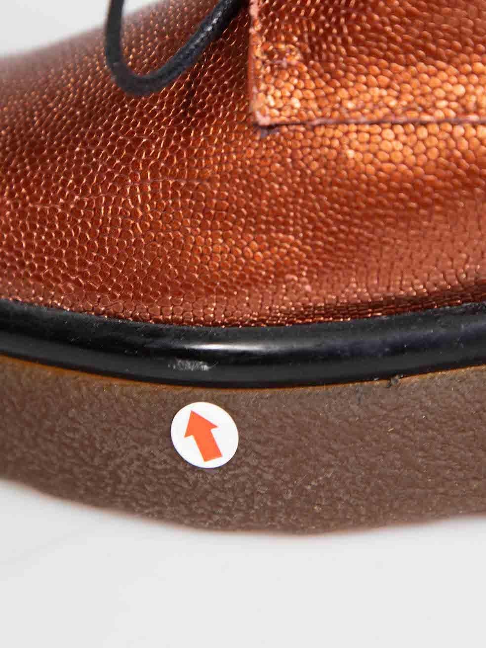 Clergerie Plataforma de cuero marrón metalizado Oxfords Talla IT 38 en venta 2