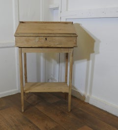 Clerks Desk Restaurant Greeting Station, Greeter  A very neat Front of House Rec