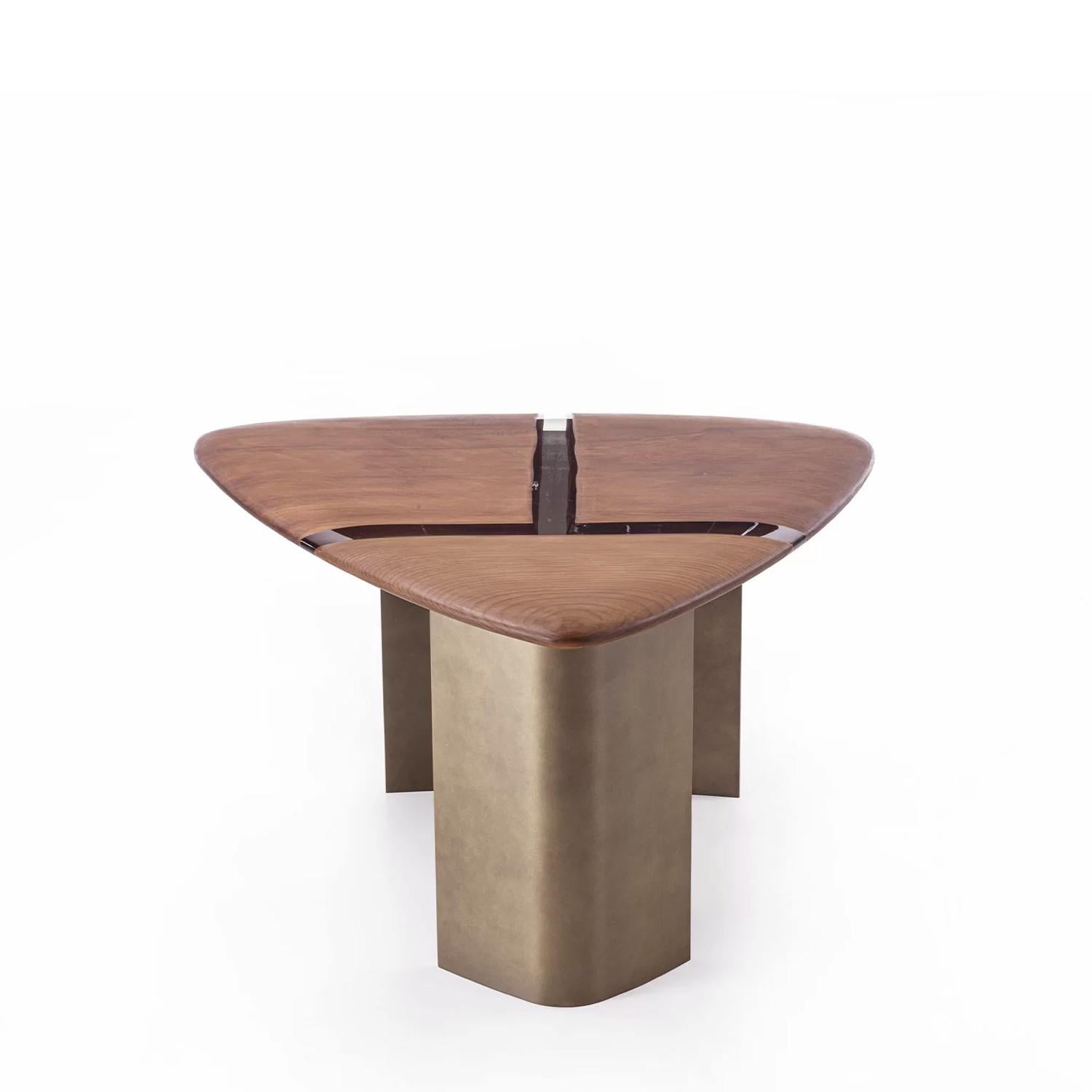Ensemble de 3 tables basses Kauri en bois astucieux en vente 1