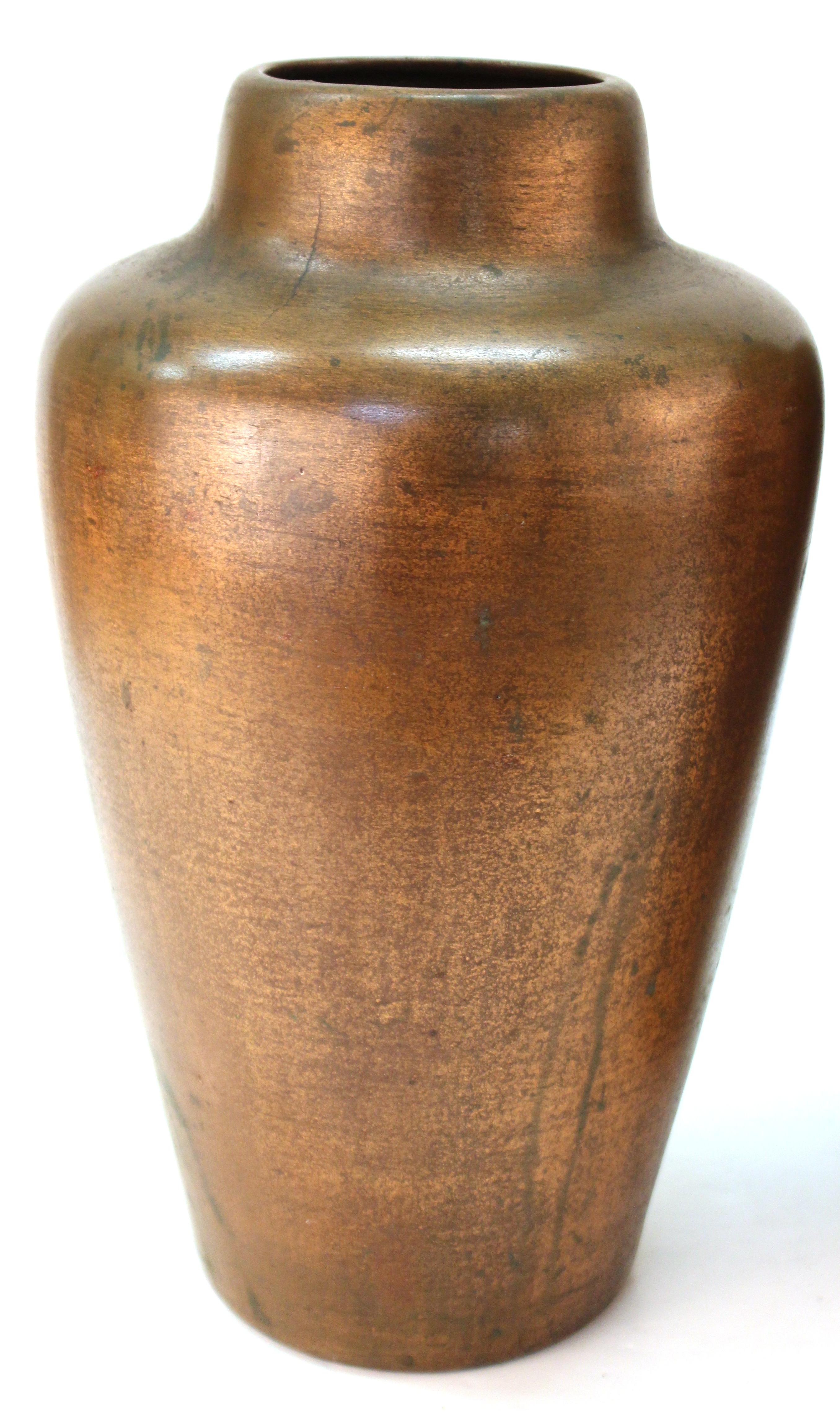 Clewell American Arts & Kunsthandwerkliche Vasen aus kupferhaltiger Keramik (amerikanisch)