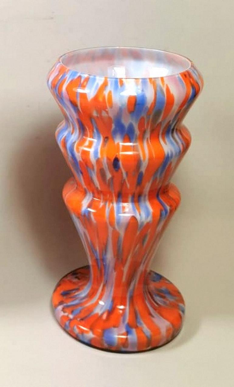 Other Clichy Manifacturing French Pair of Colored Opaline Glass Vases For Sale