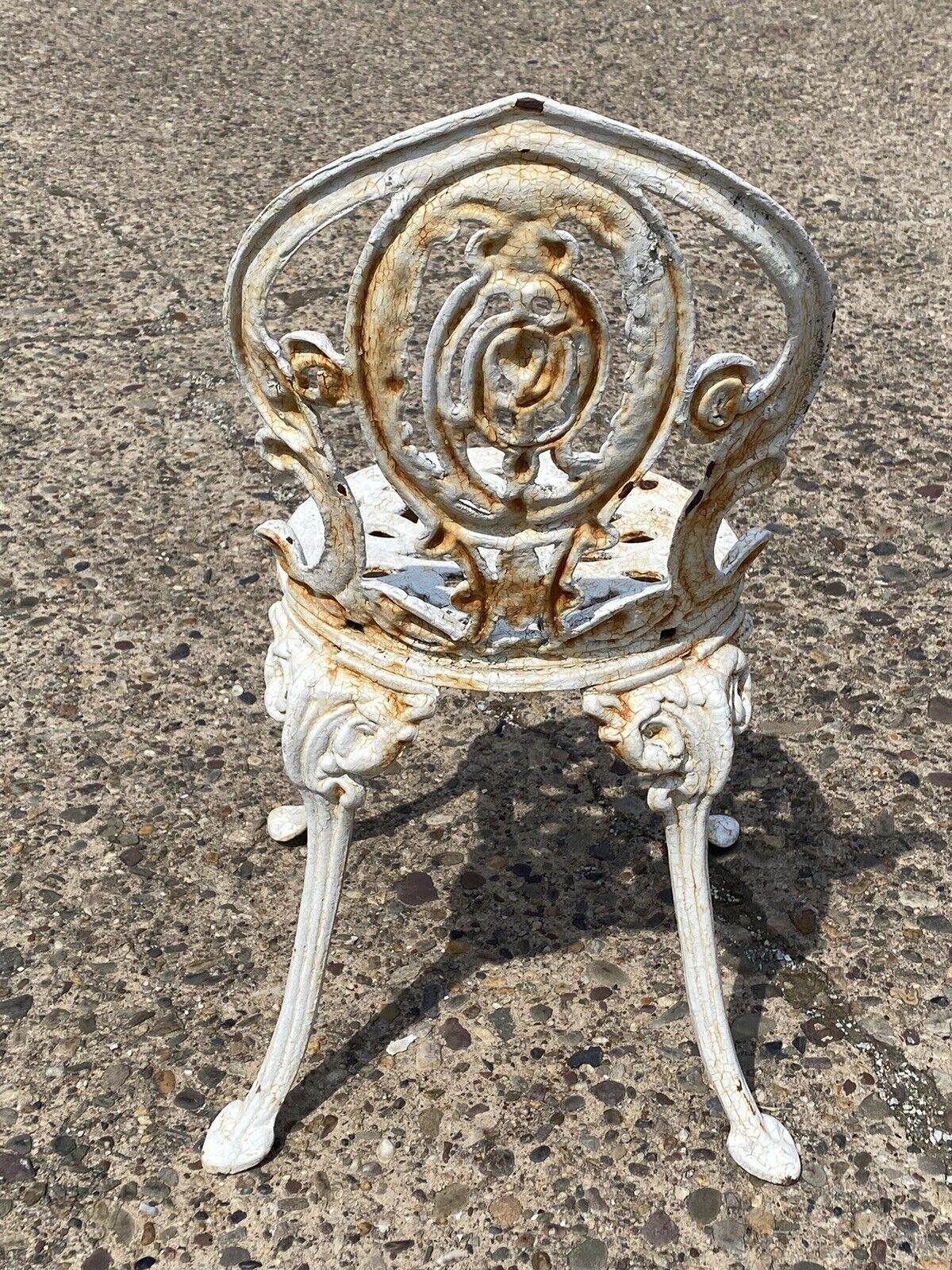 Click to enlarge Have one to sell? Sell now Antique French Victorian Cast Iron W For Sale 5