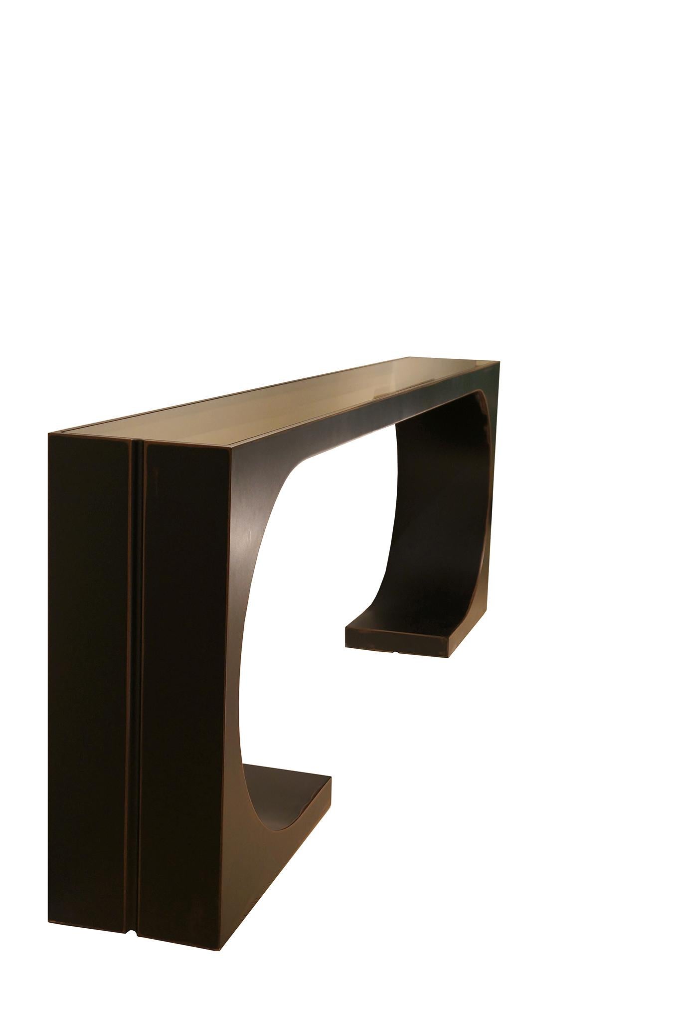 Cliff Young Dynasty Console with Mirrored Bronze Glass in Matte Black For Sale 3