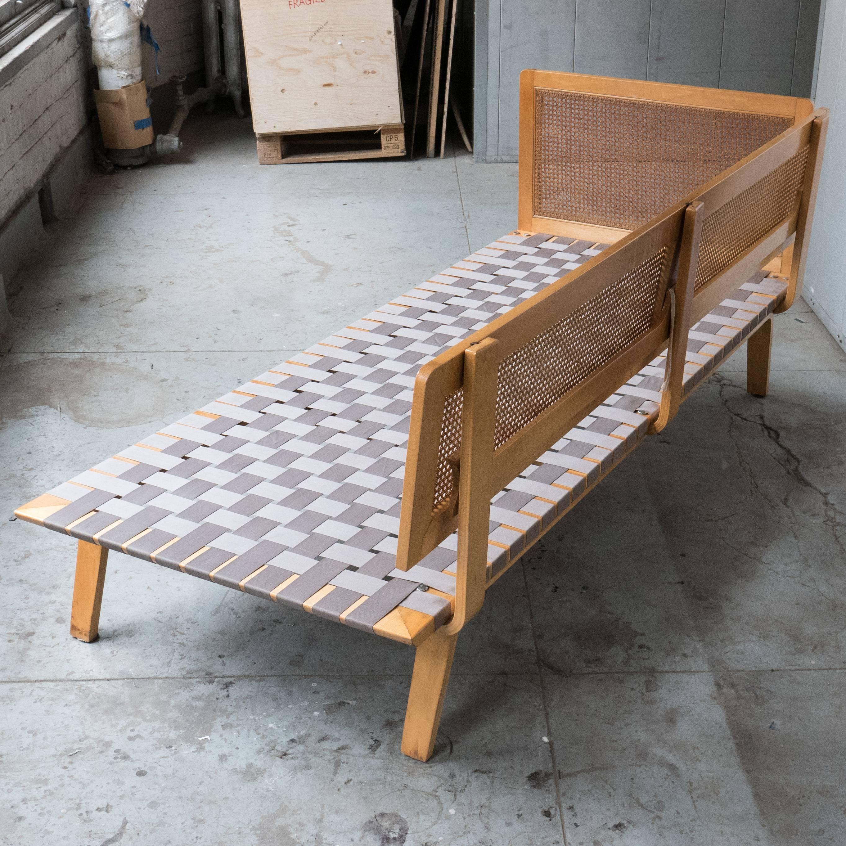 Mid-Century Modern Clifford Pascoe Daybed with Original Caning and Webbing