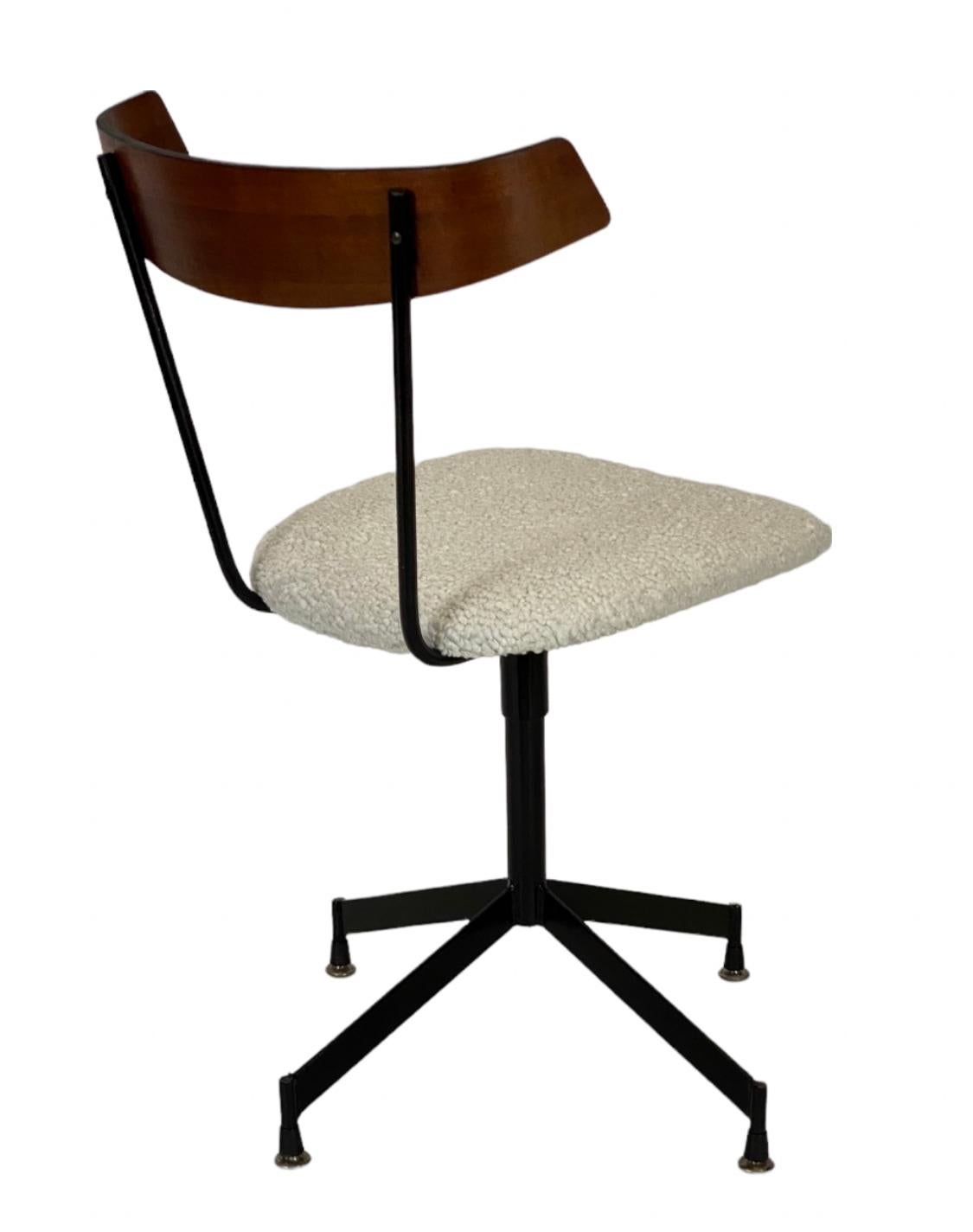 American Clifford Pascoe Desk or Office Chair on Swivel Base For Sale
