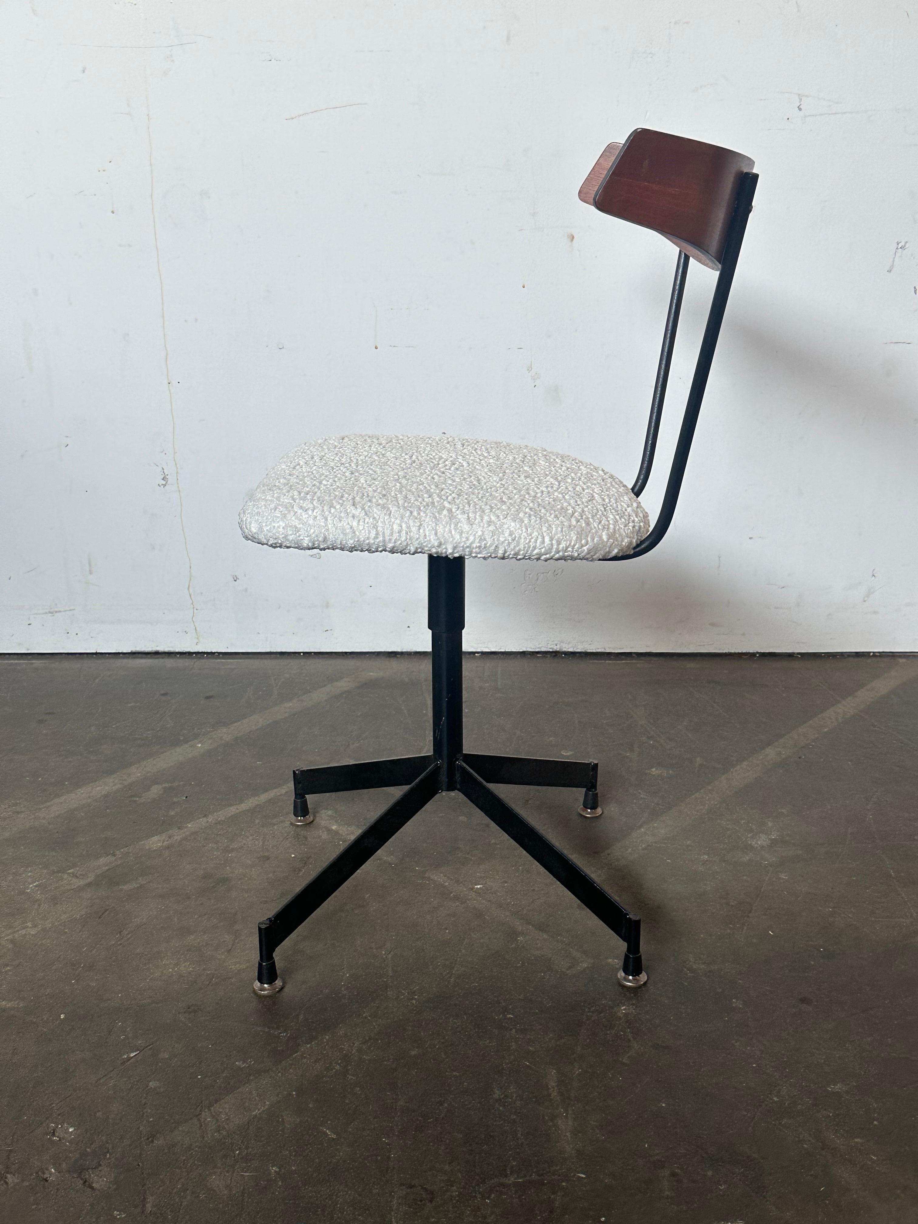 Clifford Pascoe Desk or Office Chair on Swivel Base 1