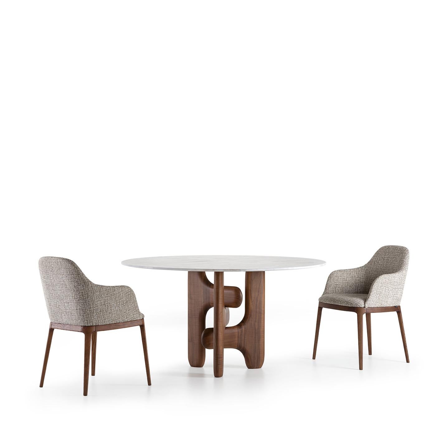 Mesa de comedor redonda de mármol de Carrara Clifford Italiano en venta