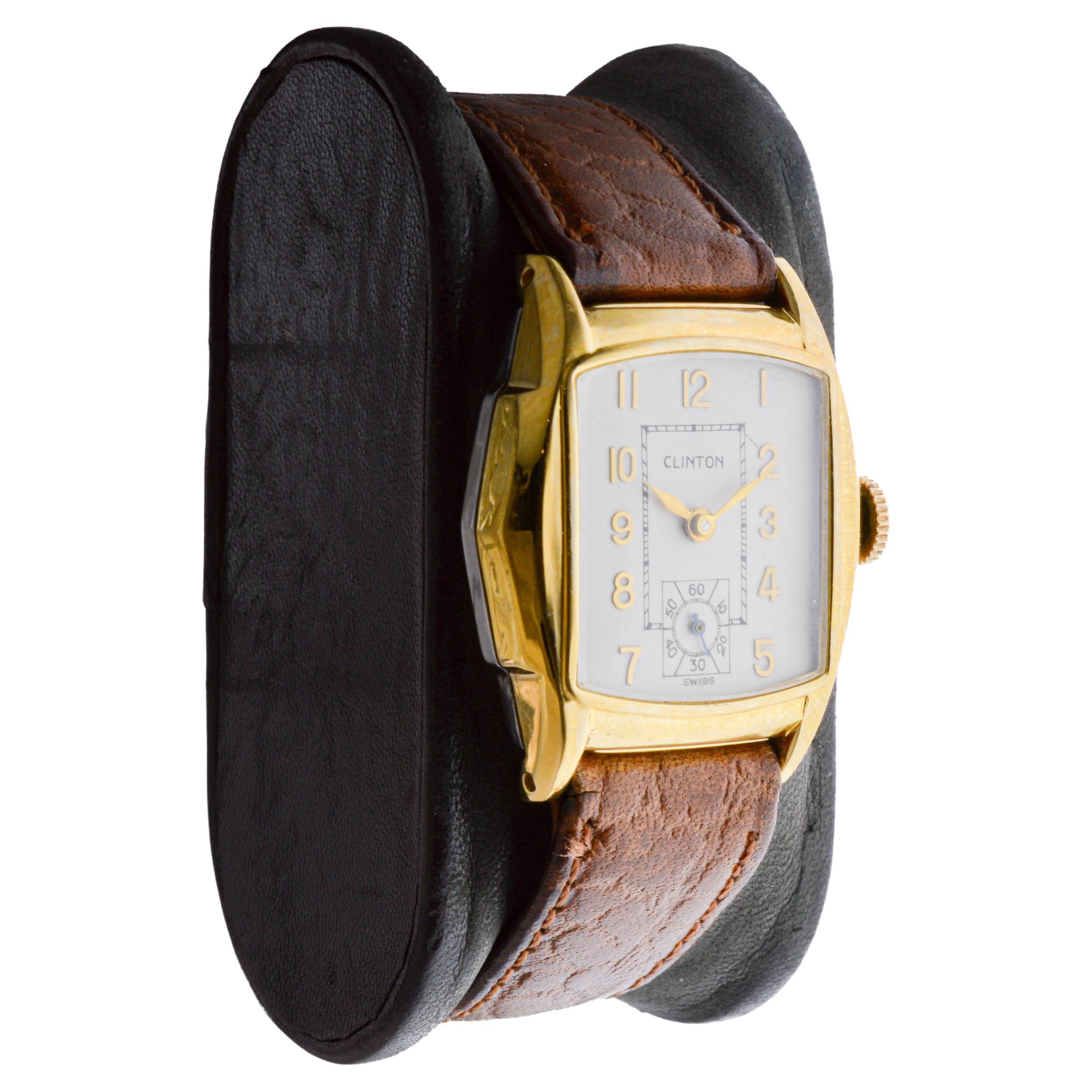 Clinton Art Deco Wristwatch with Original Dial from 1940's For Sale 6
