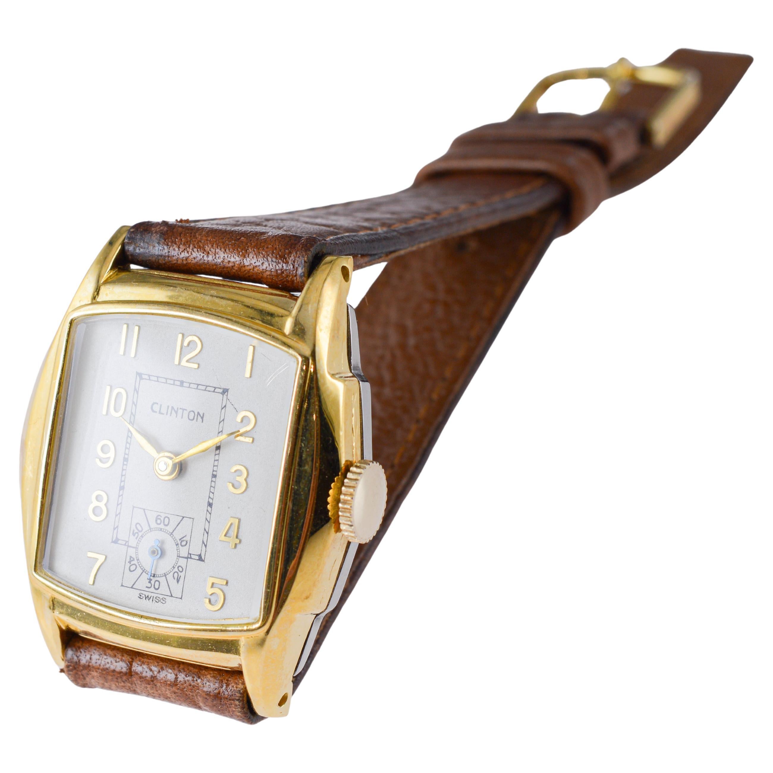 Clinton Art Deco Wristwatch with Original Dial from 1940's For Sale 12