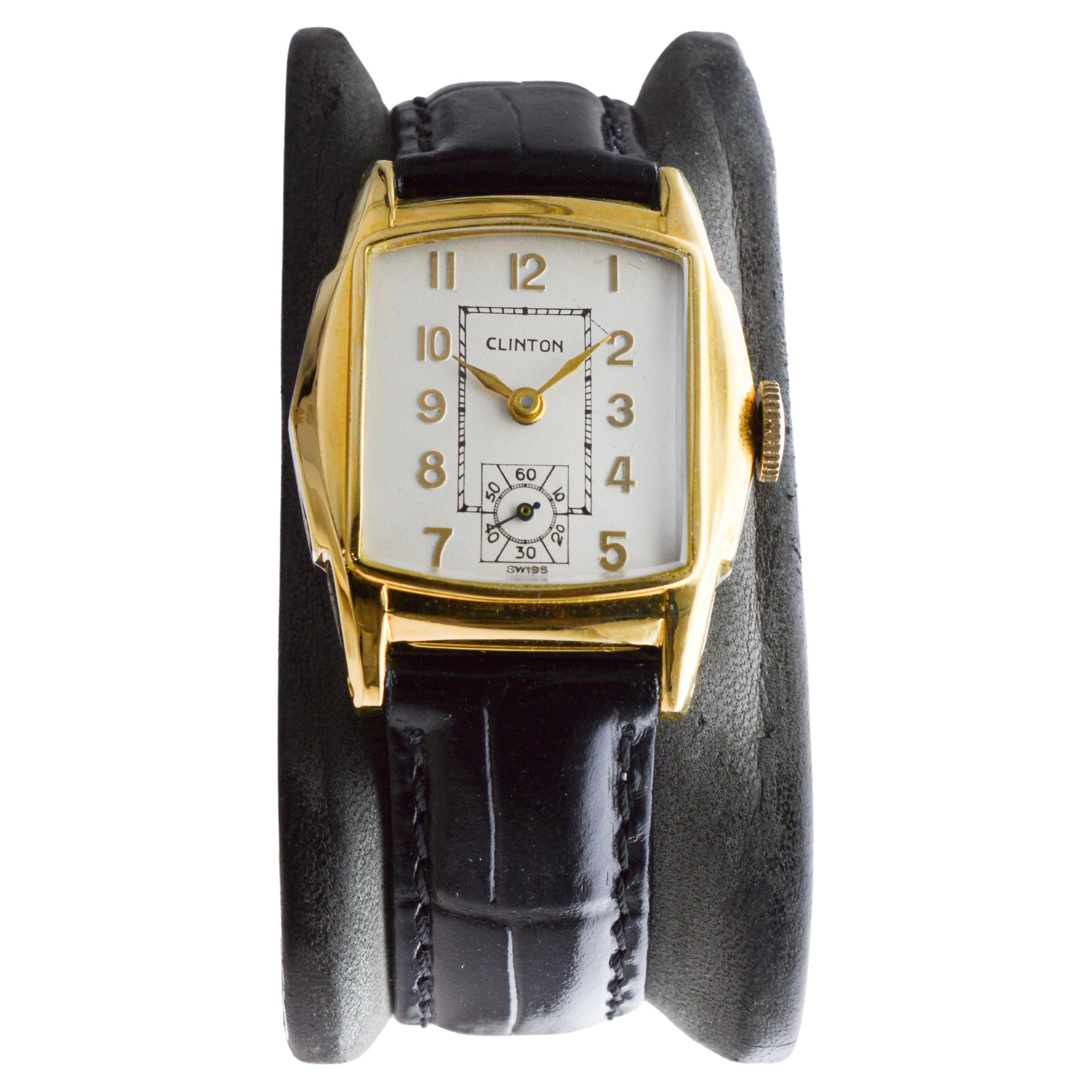Clinton Art Deco Wristwatch with Original Dial from 1940's In Excellent Condition For Sale In Long Beach, CA