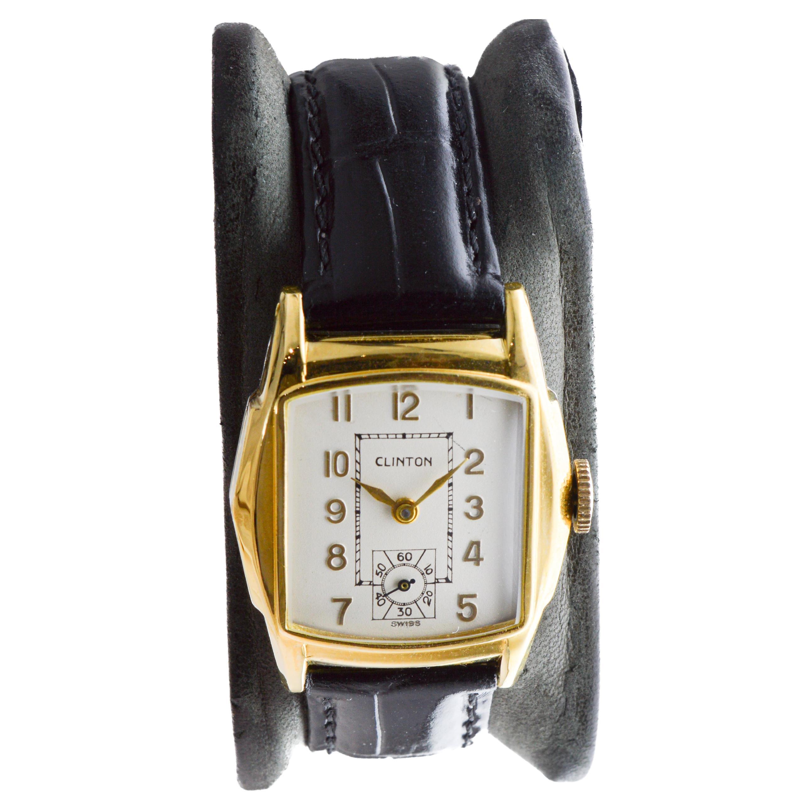 Women's or Men's Clinton Art Deco Wristwatch with Original Dial from 1940's For Sale