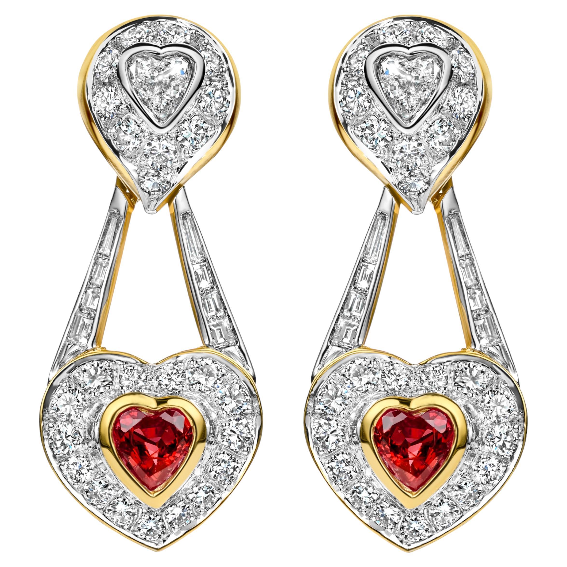 Boucles d'oreilles goutte à goutte Clips en argent 18 kt. Or jaune avec diamants et rubis en forme de cœur en vente