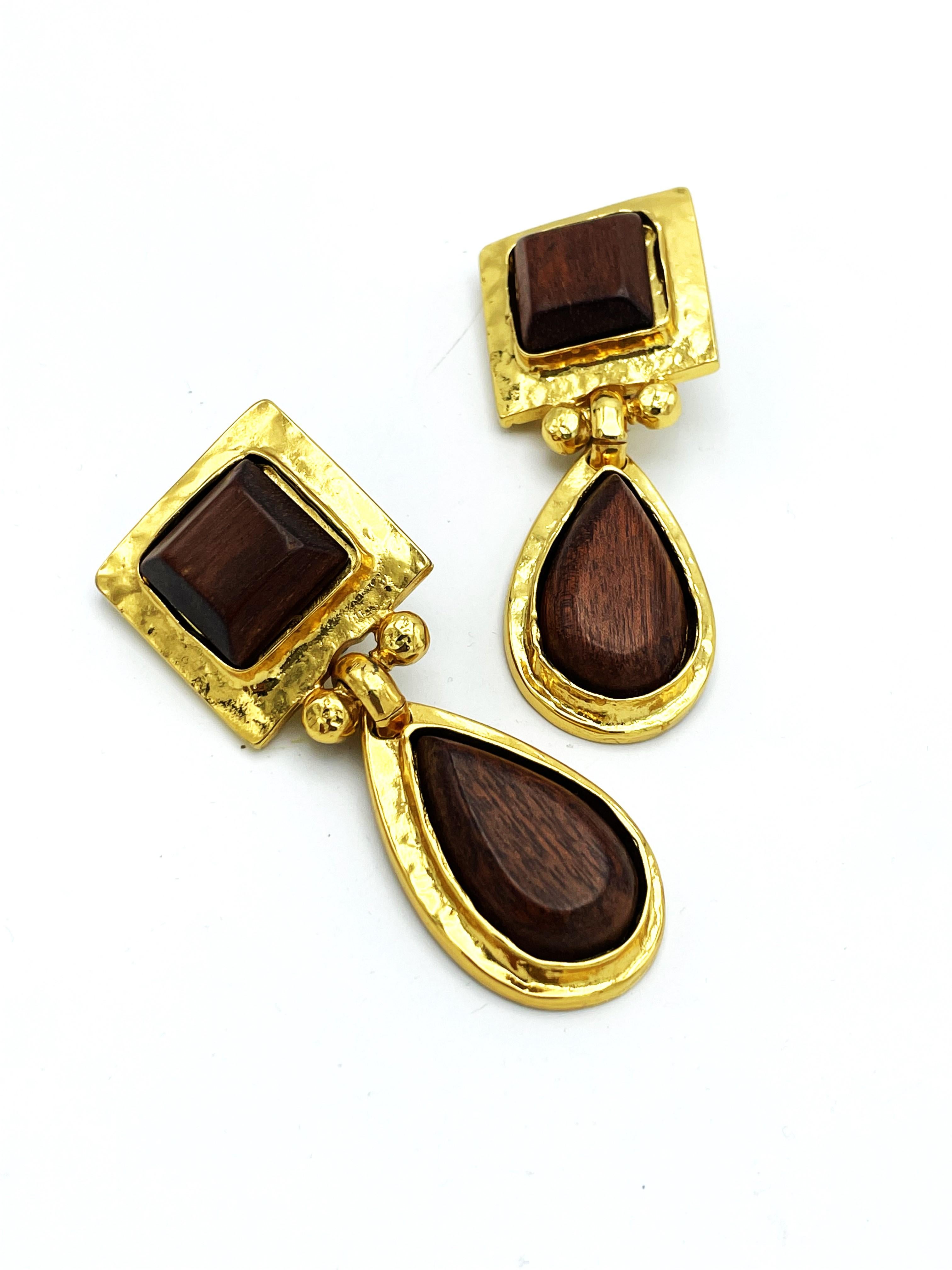 Women's or Men's Clip-on earring by Eduard Rambaud Paris, 2 parts with wood filling, gilded  For Sale