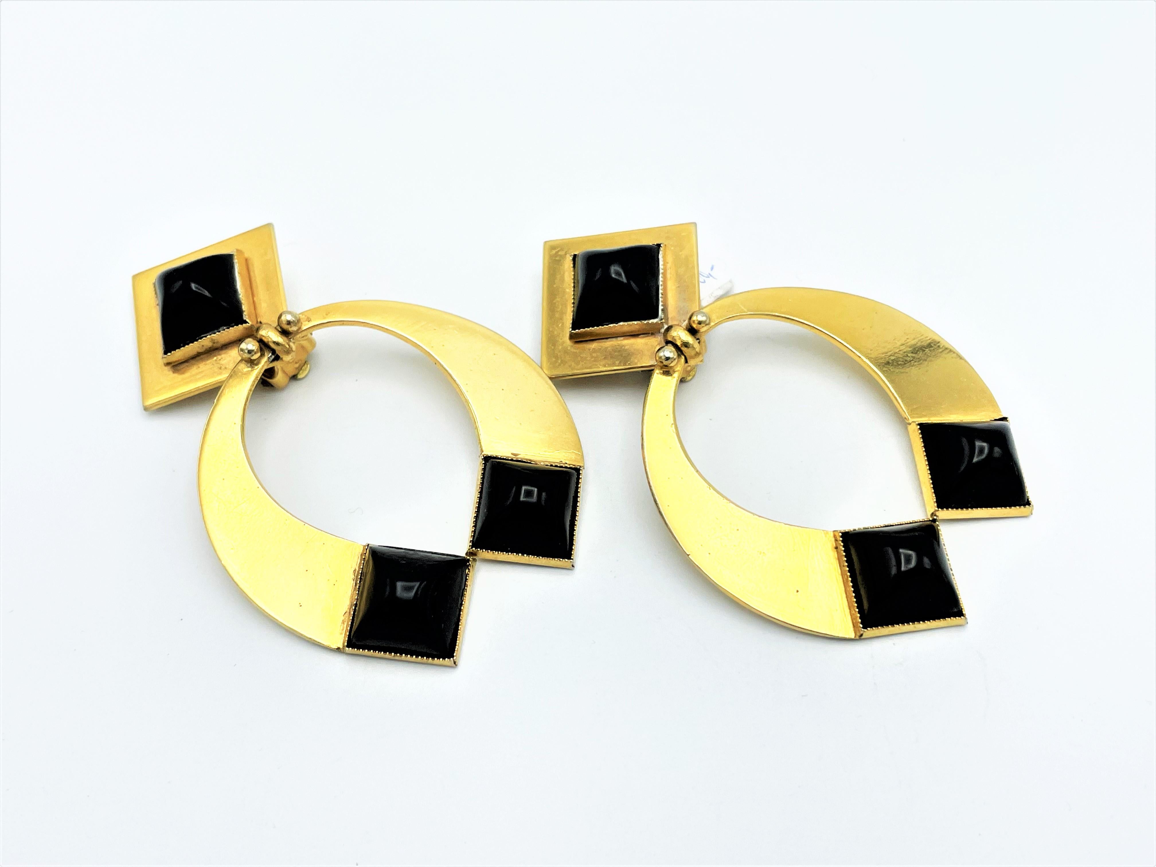 Artist Clip-on earring by Roger Scemama Paris 1960,  gold plated, France For Sale