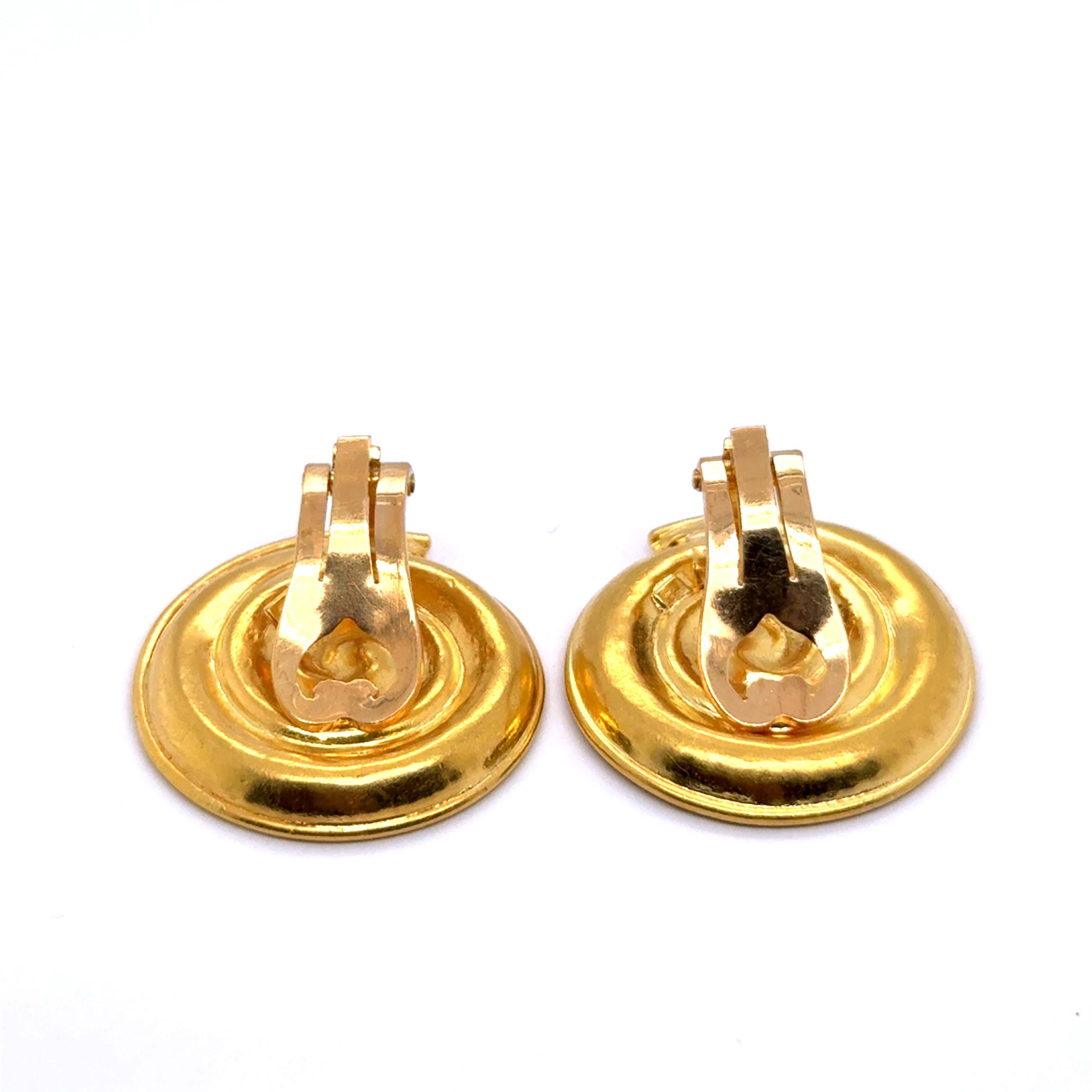 Clip-on Earrings in 21  Karat Gold by Ilias Lalaounis For Sale 8