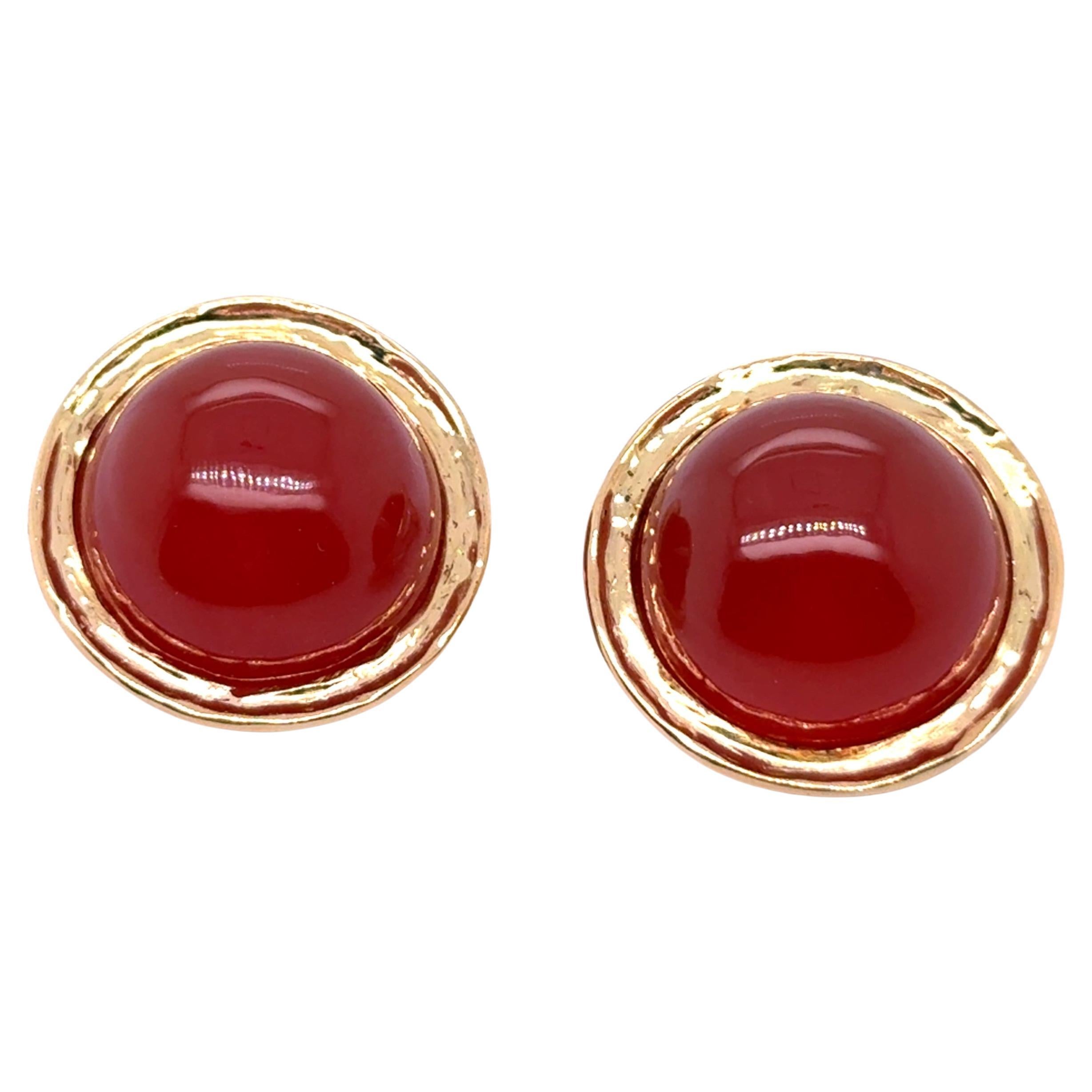 Clip-on Earrings with Carnelian in 18 Karat Yellow Gold by Péclard For Sale