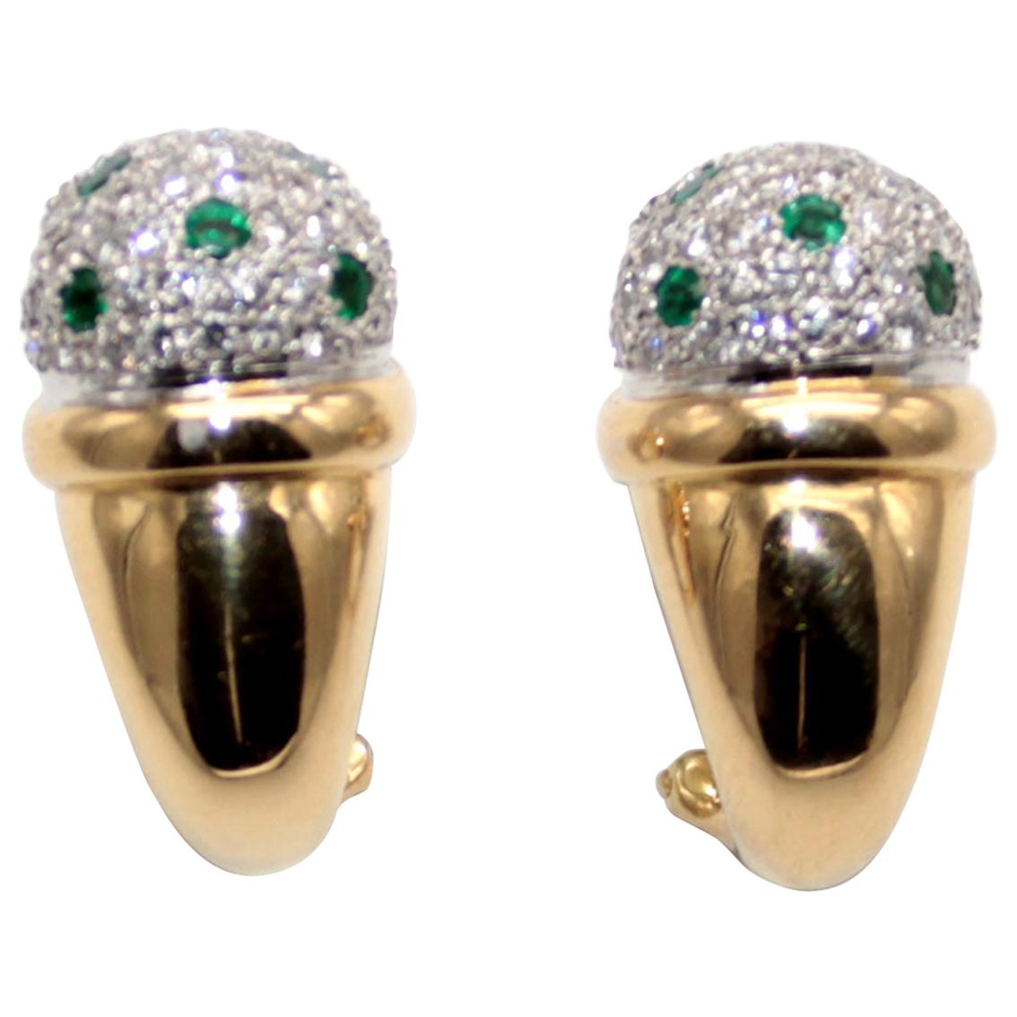 Clip-On Earrings with Diamonds Pave and Emeralds by Antonini For Sale