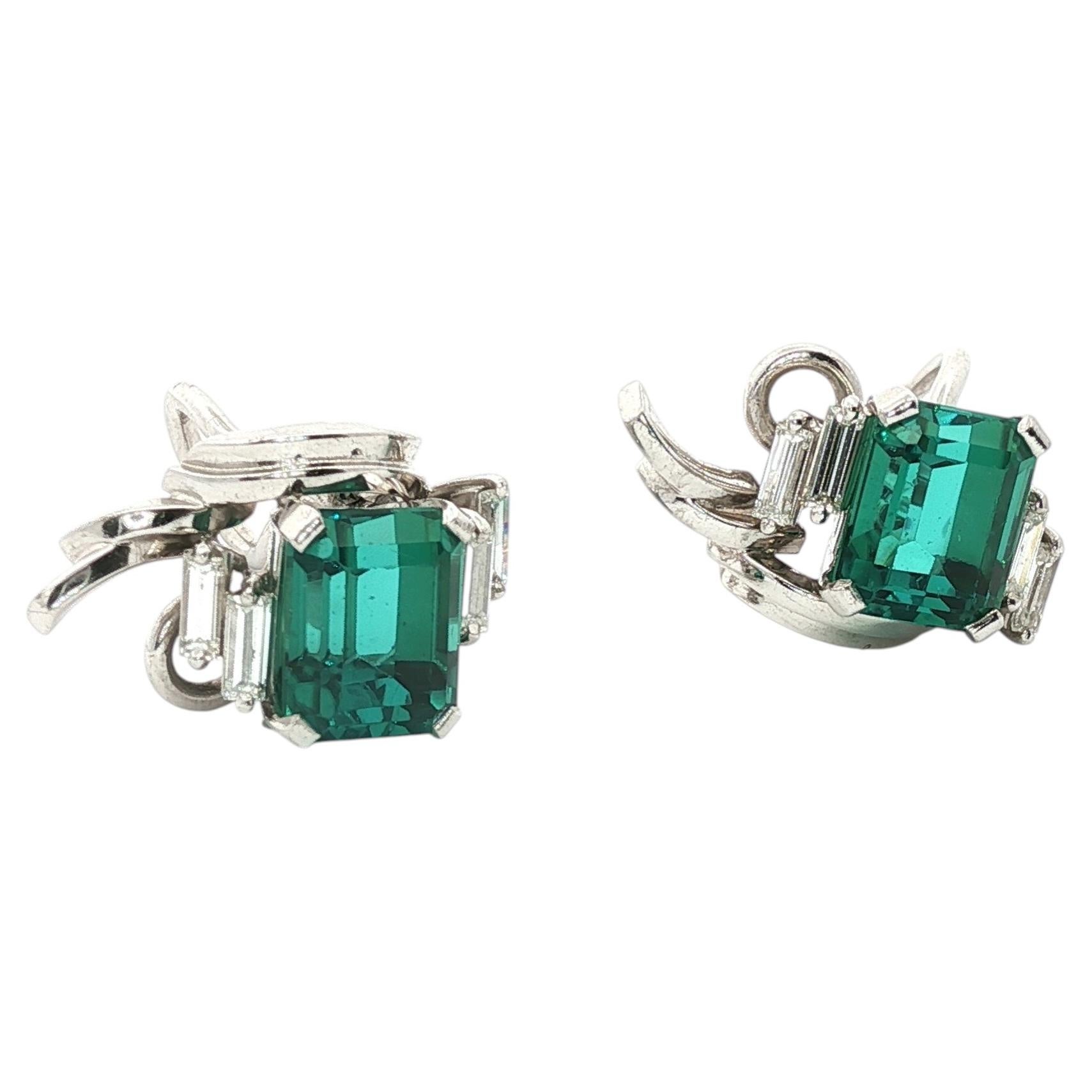 Clip-on Earrings with Green Tourmaline and Diamonds in 18K White Gold
