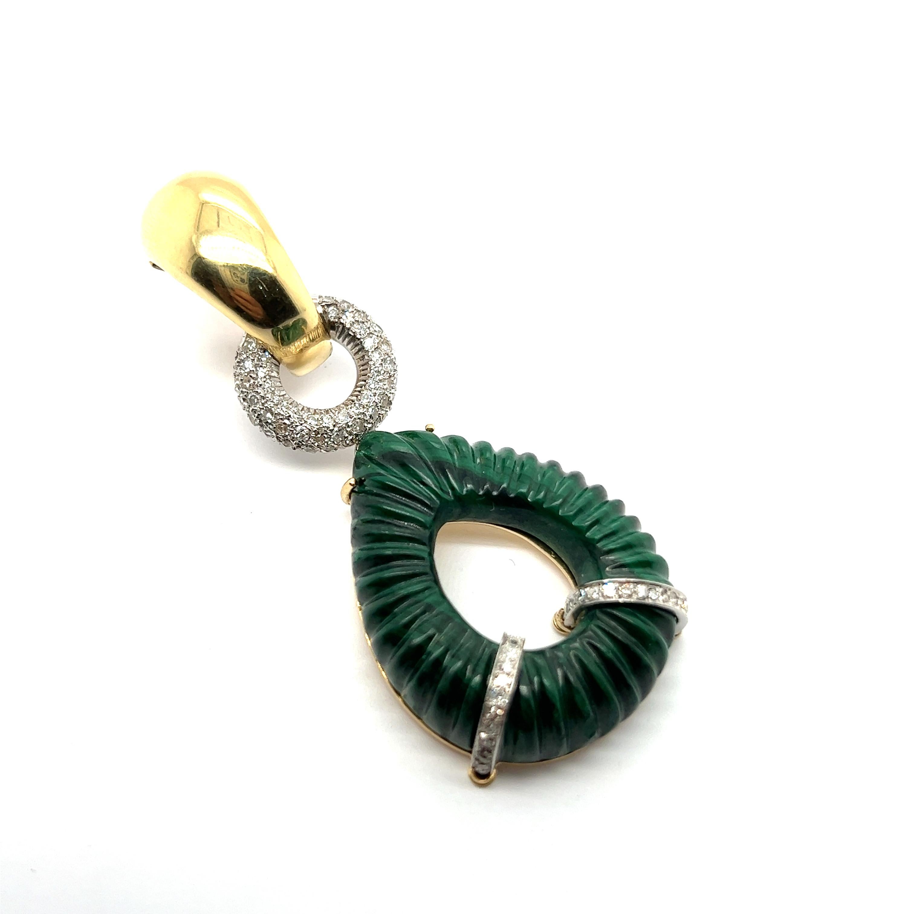 Pendientes de clip con malaquita y diamantes en oro de 18 quilates en venta 8