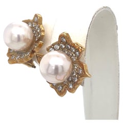 Clip-on Perle  Ohrringe, Blumen-Peral-Ohrringe, Gelbgold mit Diamanten