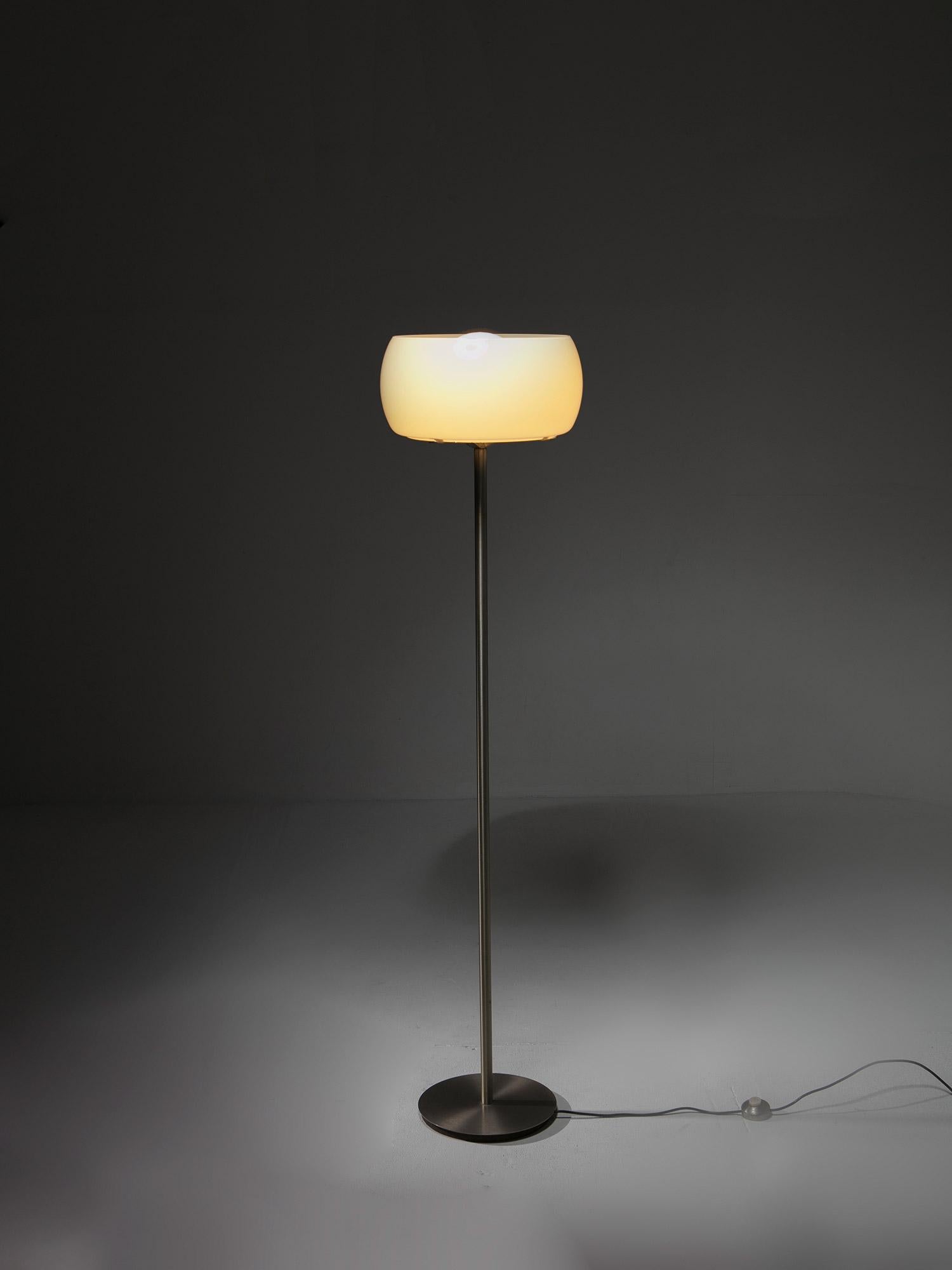Lámpara de pie 