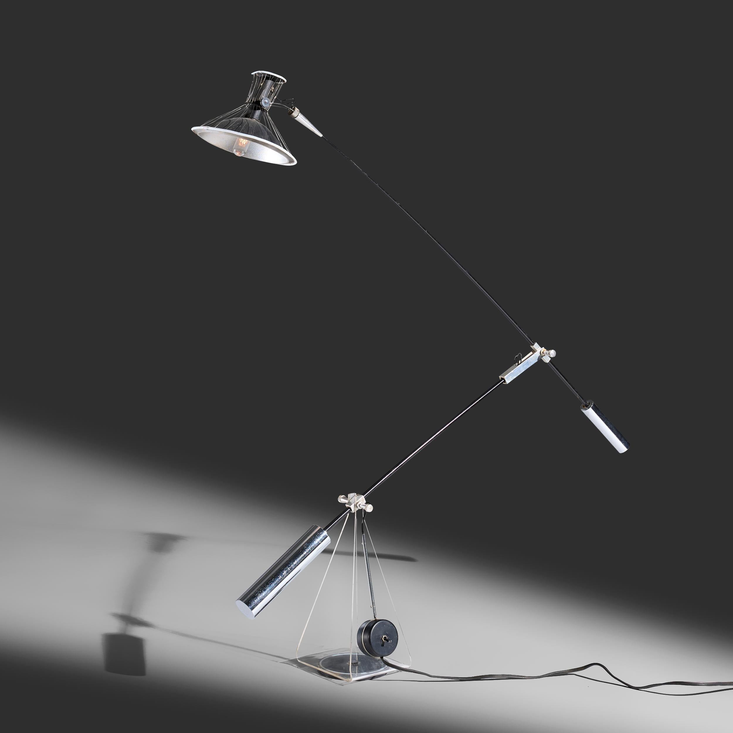 20th Century Clive Entwistle rare articulating table lamp USA, c. 1965 For Sale