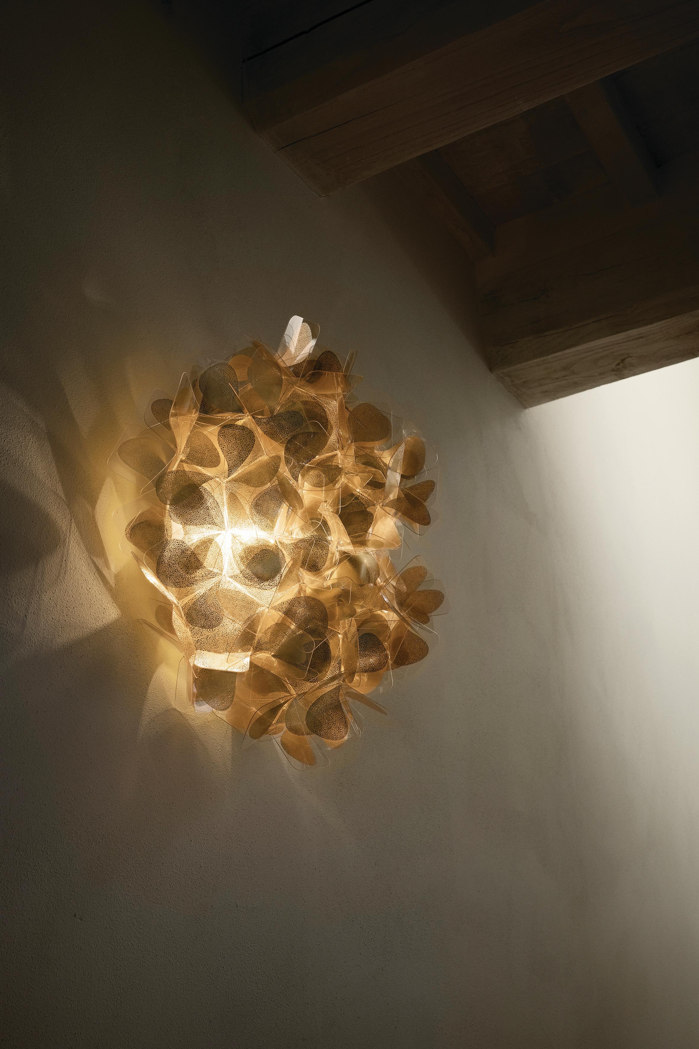 SLAMP - Clizia Ceiling/wall Medium Mama Non Mama Gold designed by Adriano Rachele in vendita 1