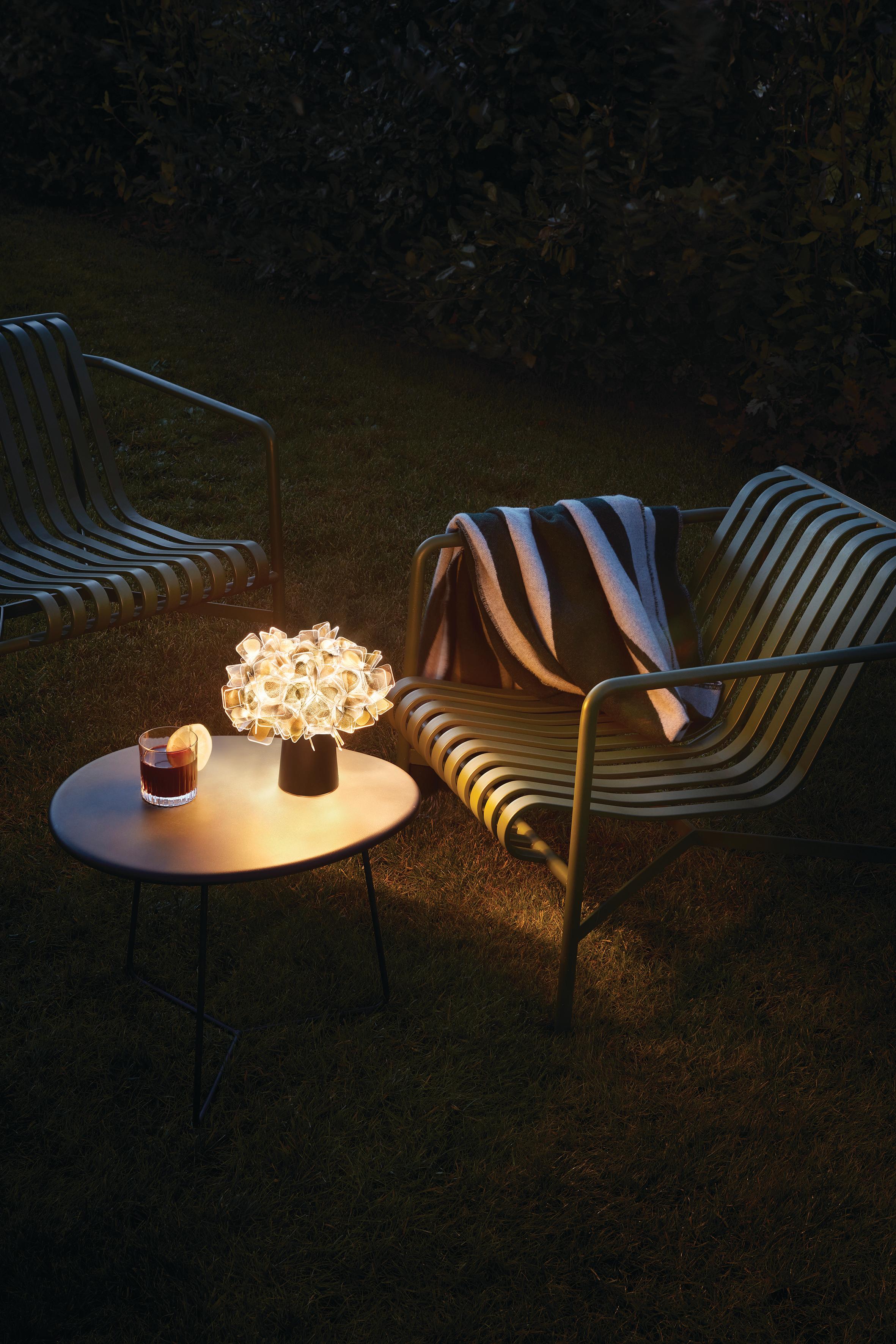 SLAMP -Clizia Tisch - Mama Non Mama Gold - Dunkler Sockel entworfen von Adriano Rachele (Italienisch) im Angebot